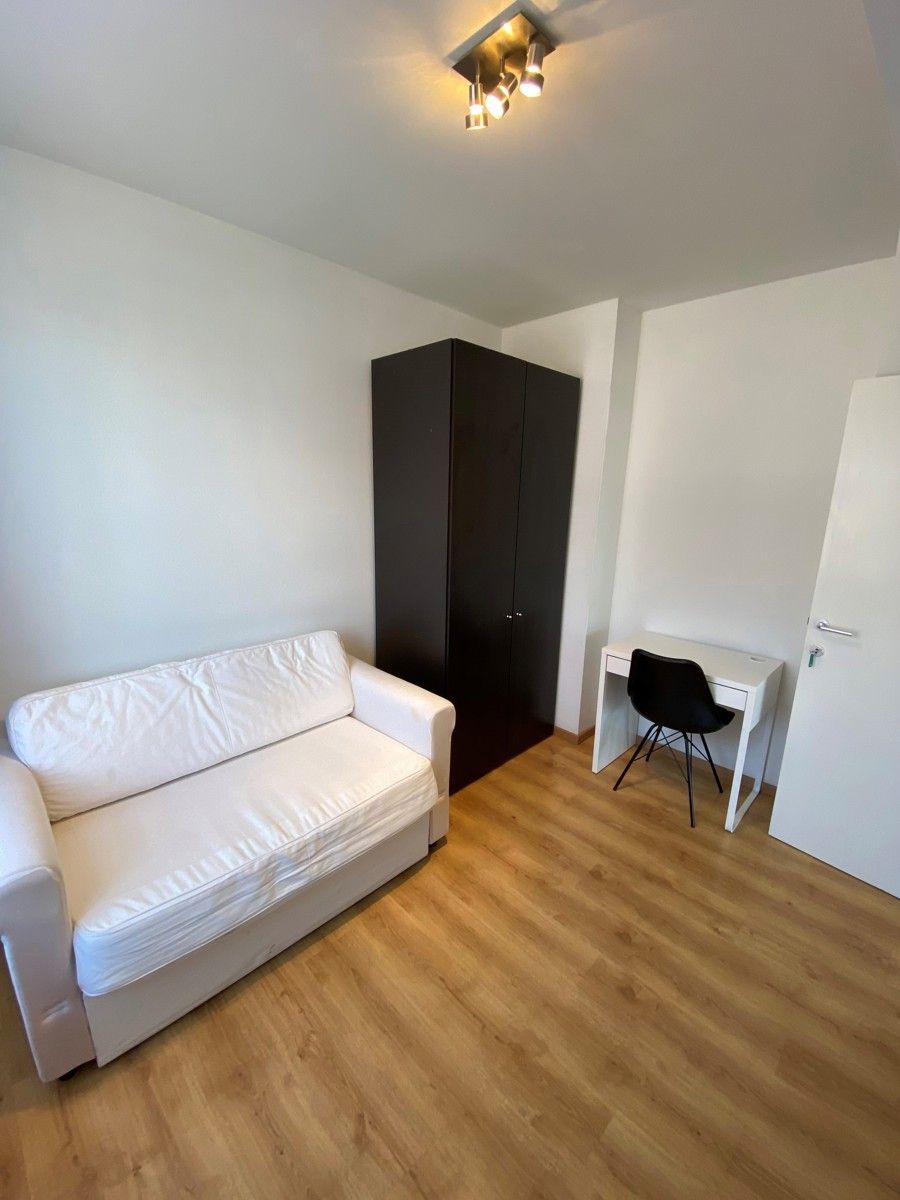Prachtig gemeubeld appartement 2 kamers met terras.  foto 16