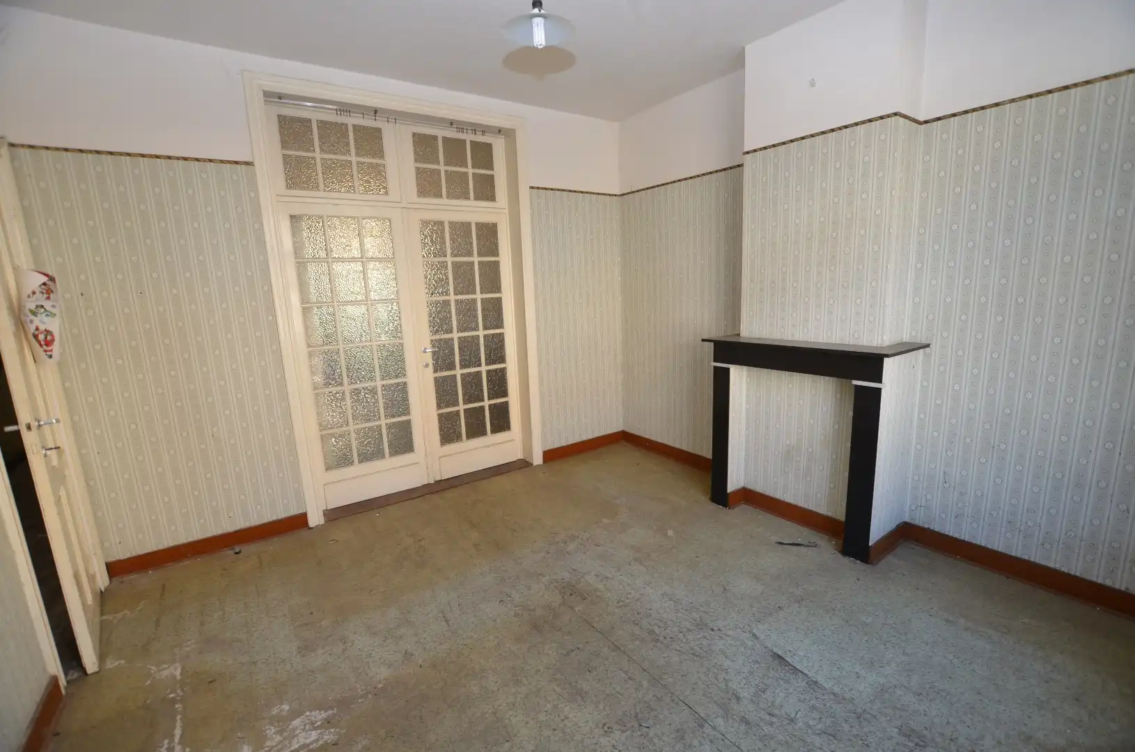 Te renoveren woonhuis foto 2