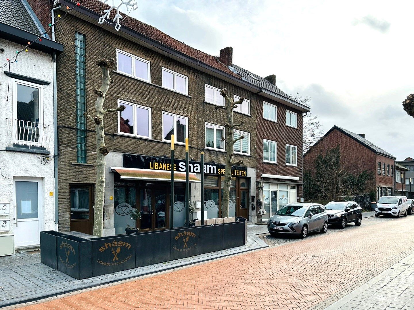 Te renoveren appartement(en) in het hartje van Maasmechelen foto 4