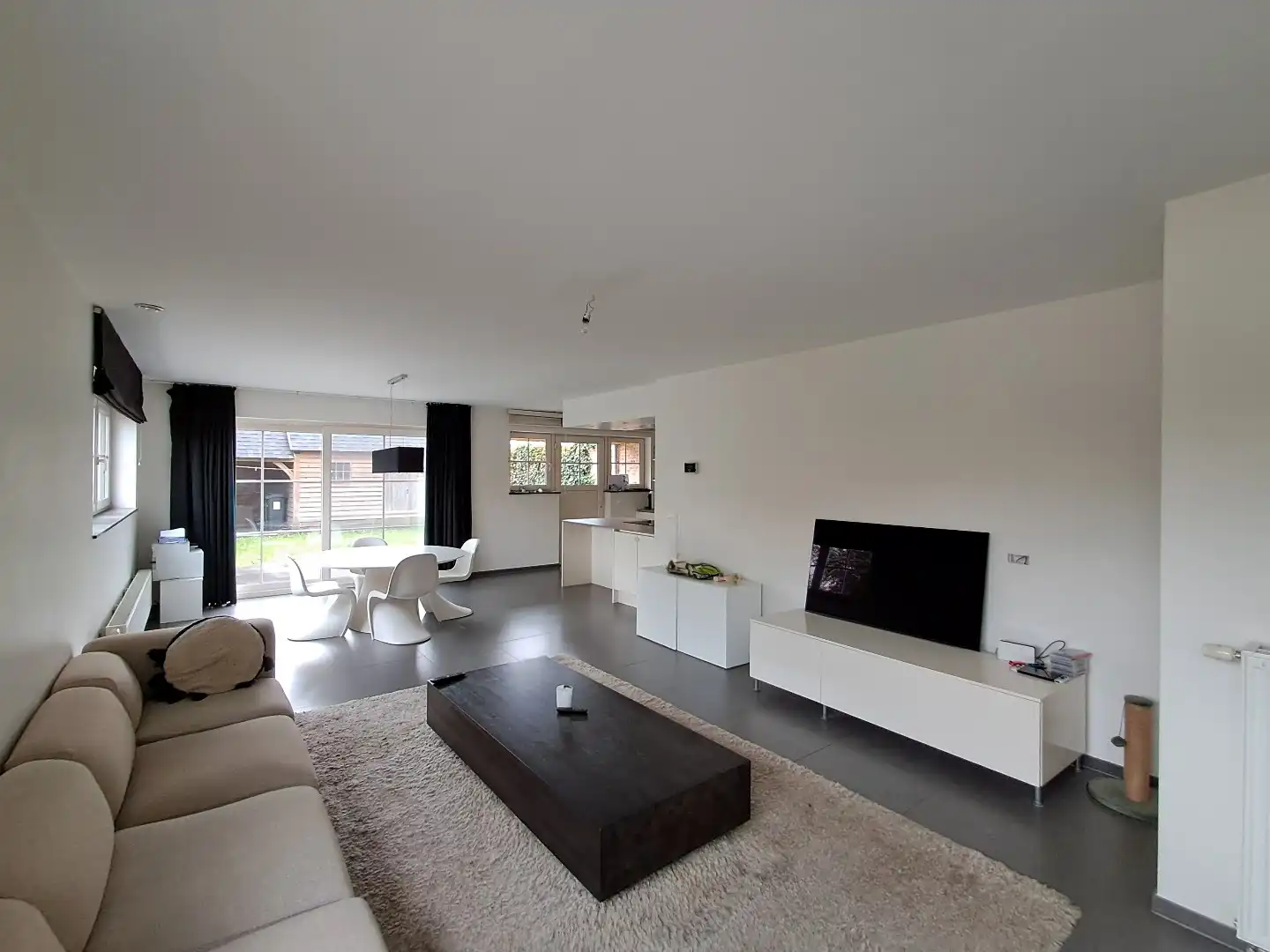 Mooie woning te Lapscheure foto 2