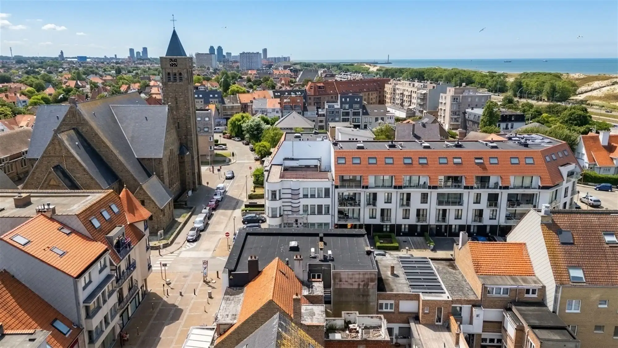 Gerenoveerd appartement vlakbij zee! foto 3