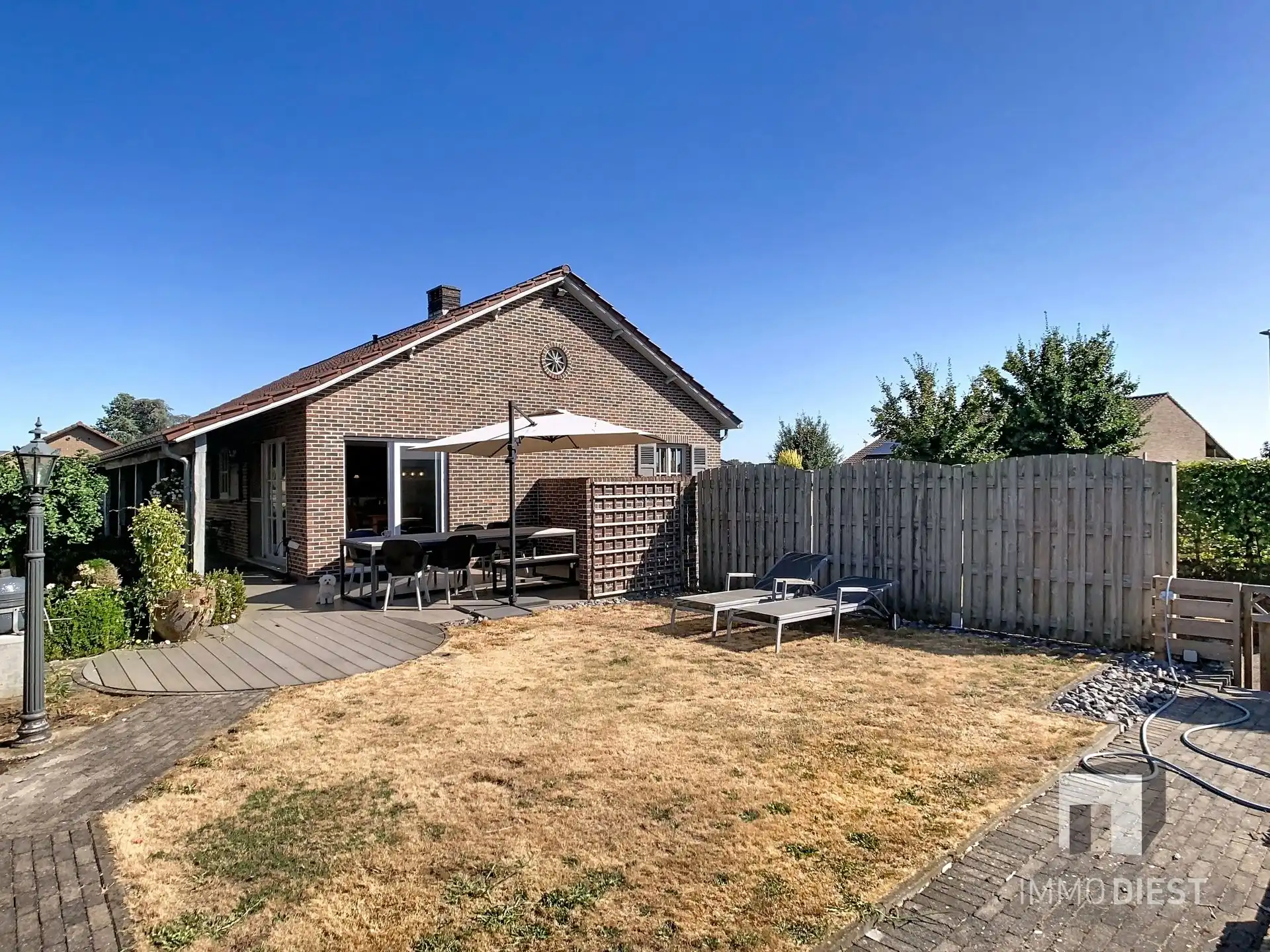 Gelijkvloerse bungalow - EPC C - 7a 83 ca foto 4