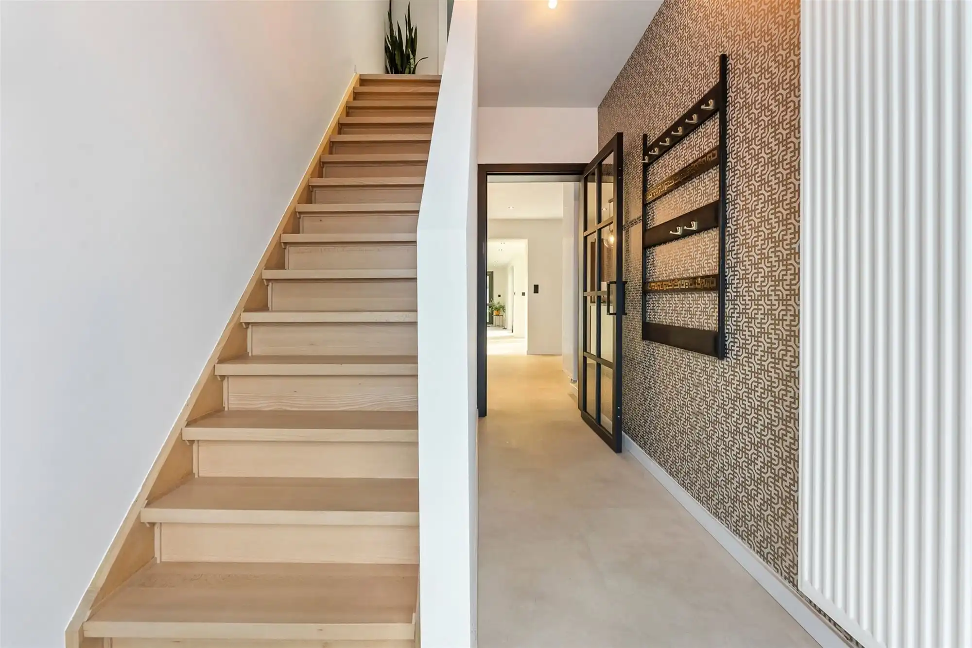 COMPLEET GERENOVEERDE WONING OP PERCEEL VAN BIJNA 9 ARE VLAK BIJ ZOLDER CENTRUM, OMGEVEN DOOR GROEN. foto 20