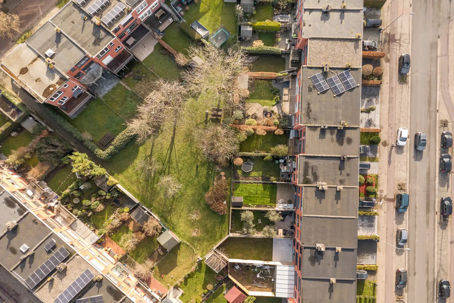 Totaalrenovatie (2025) met 3 slp, tuin en garage in Merksem foto 46