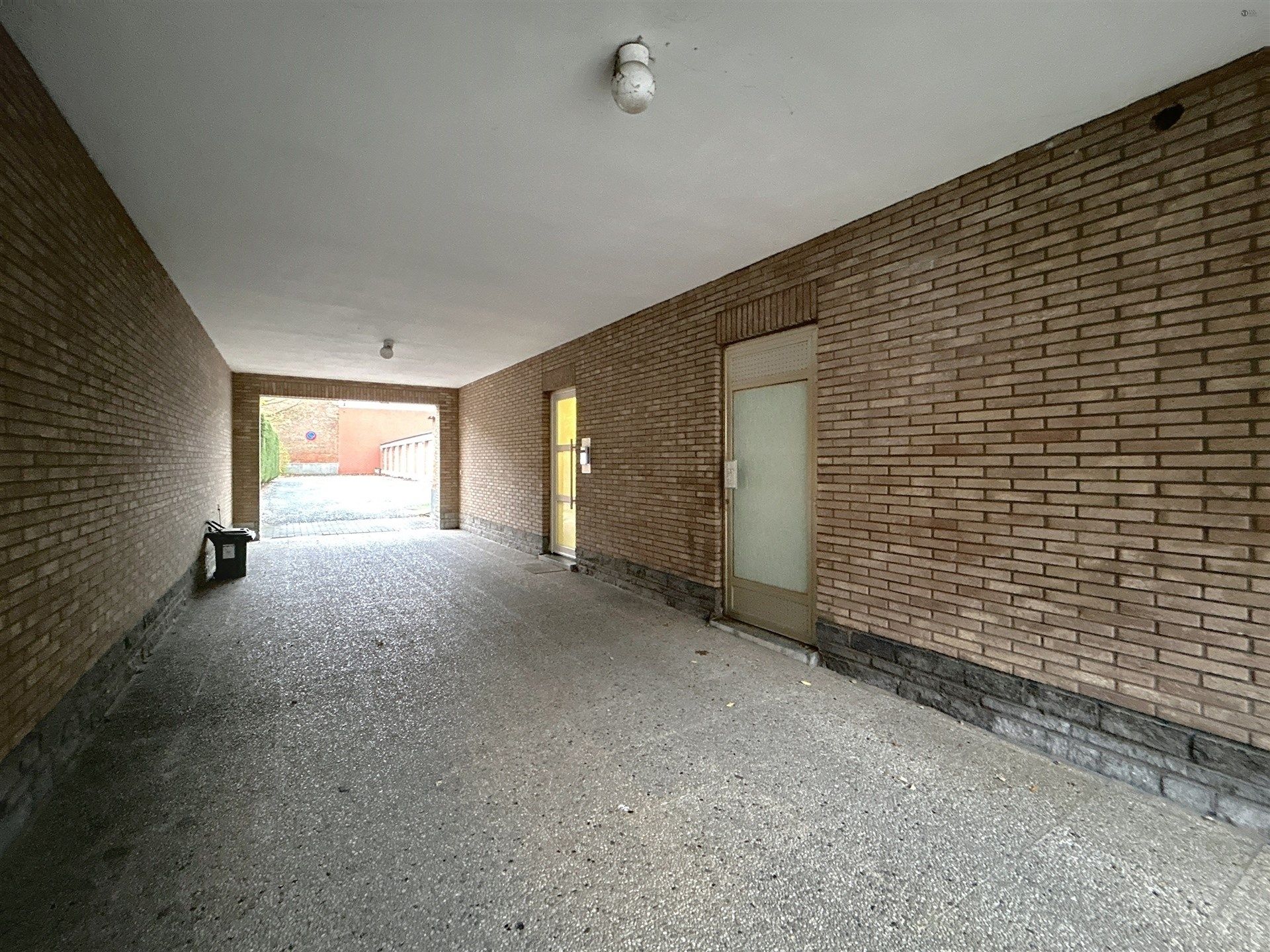 1 slaapkamer appartement op toplocatie foto 9