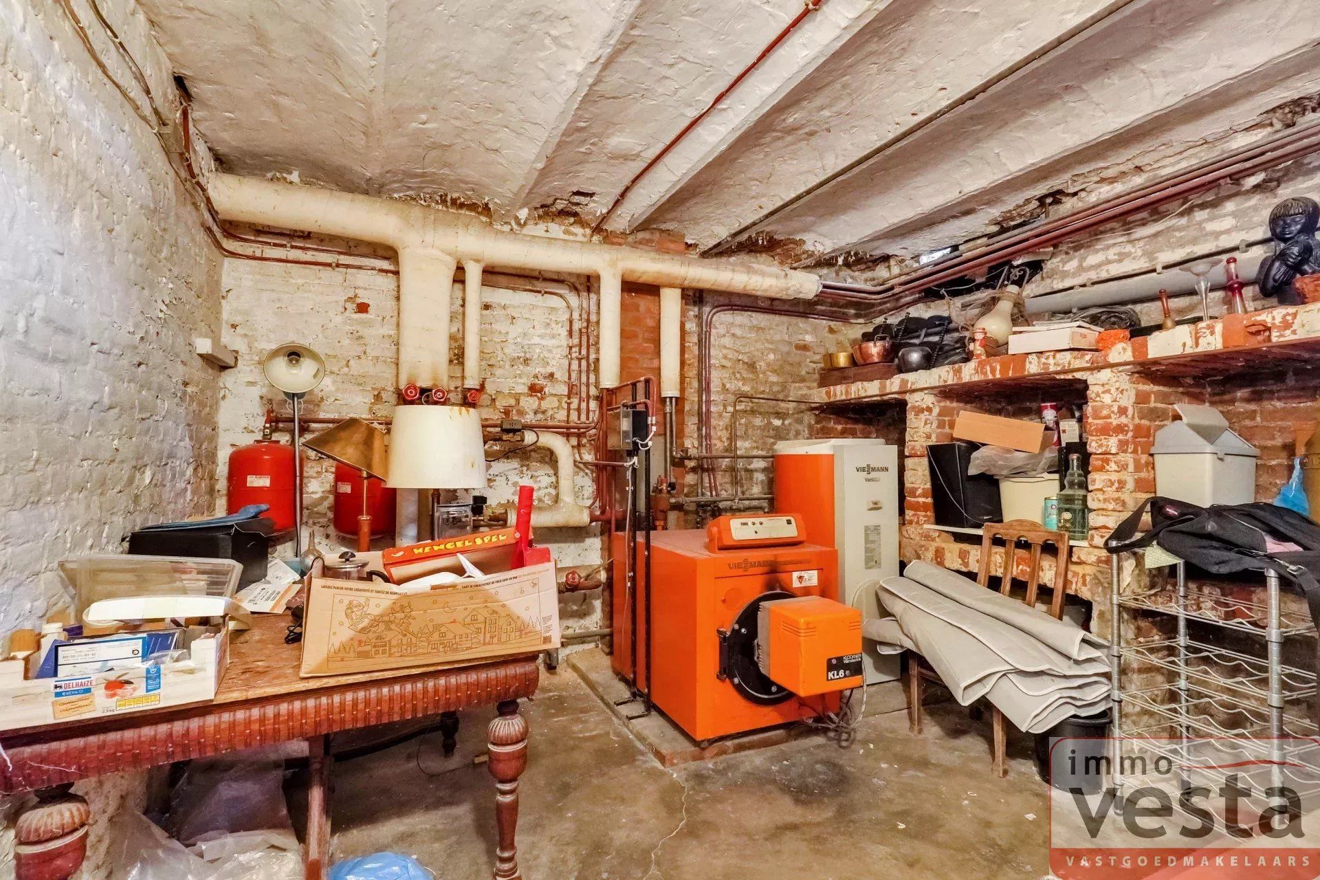 Statige herenwoning aan de stadsrand foto 24