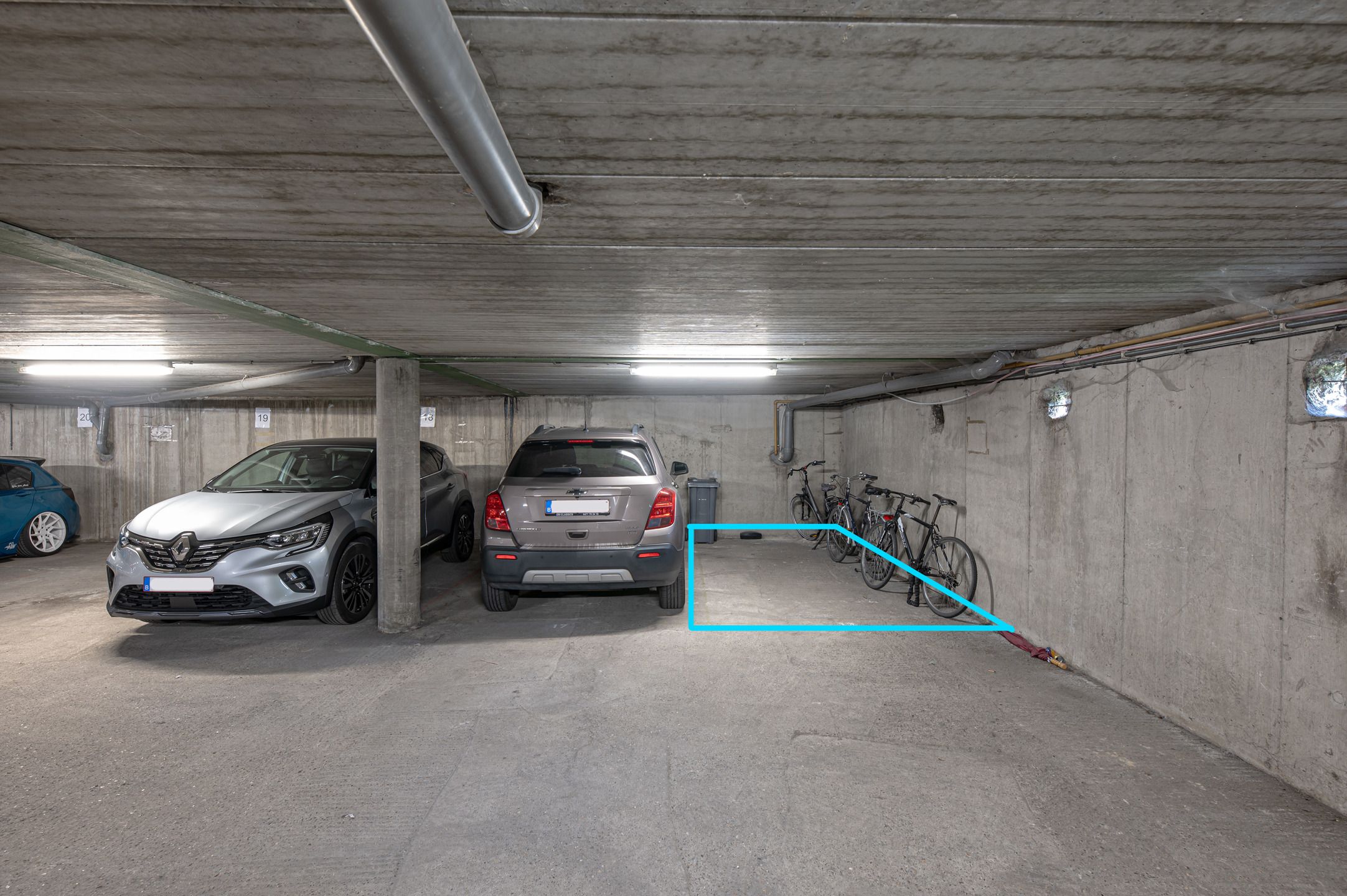 TE KOOP: 4 ondergrondse autostaanplaatsen – €16.500/stuk foto 3