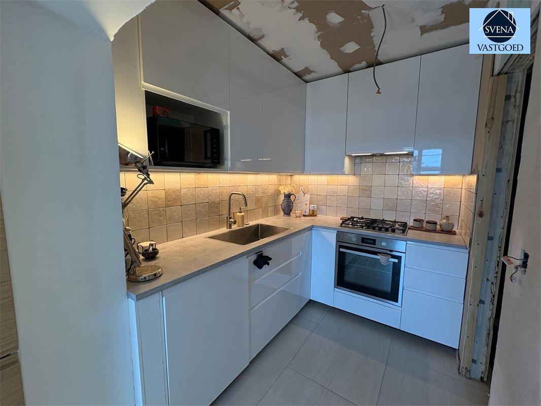 GOED GELEGEN WONING TE ROOSDAAL foto 2