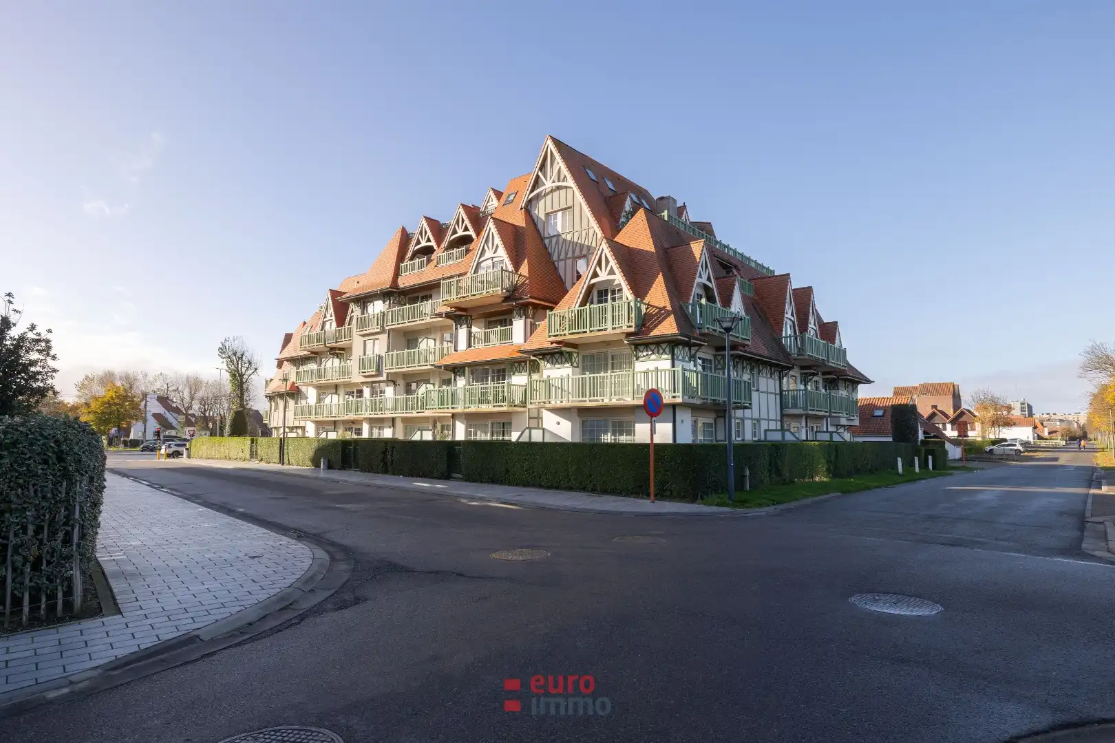 Goed gelegen garagebox aan het maritiem park foto 2