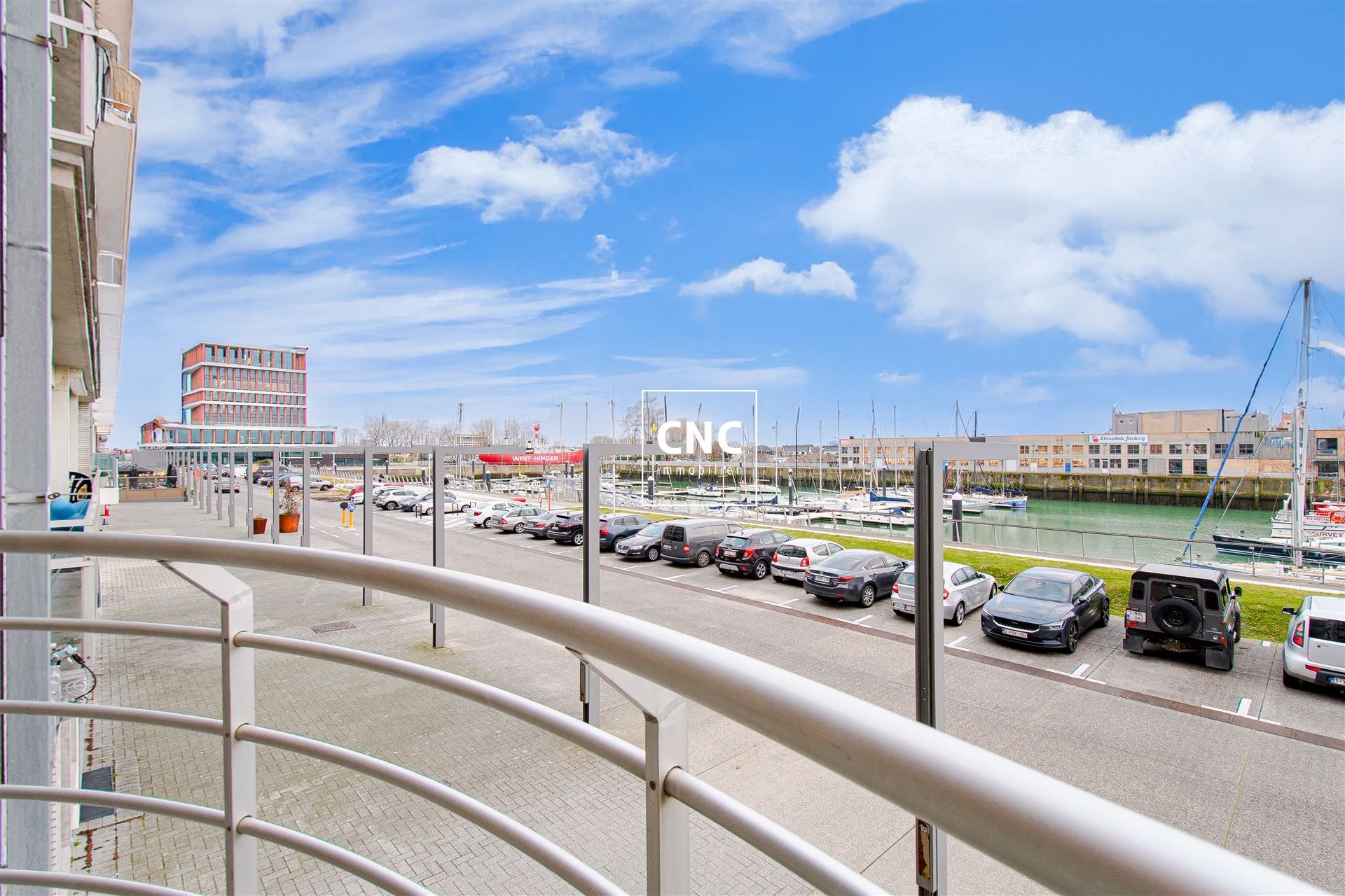 Ruim appartement met zicht op de jachthaven van Zeebrugge foto 3