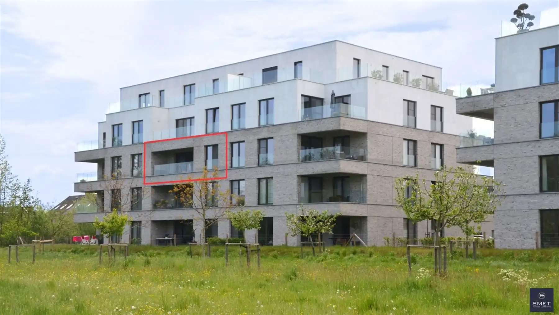 recent appartement op toplocatie foto {{pictureIndex}}
