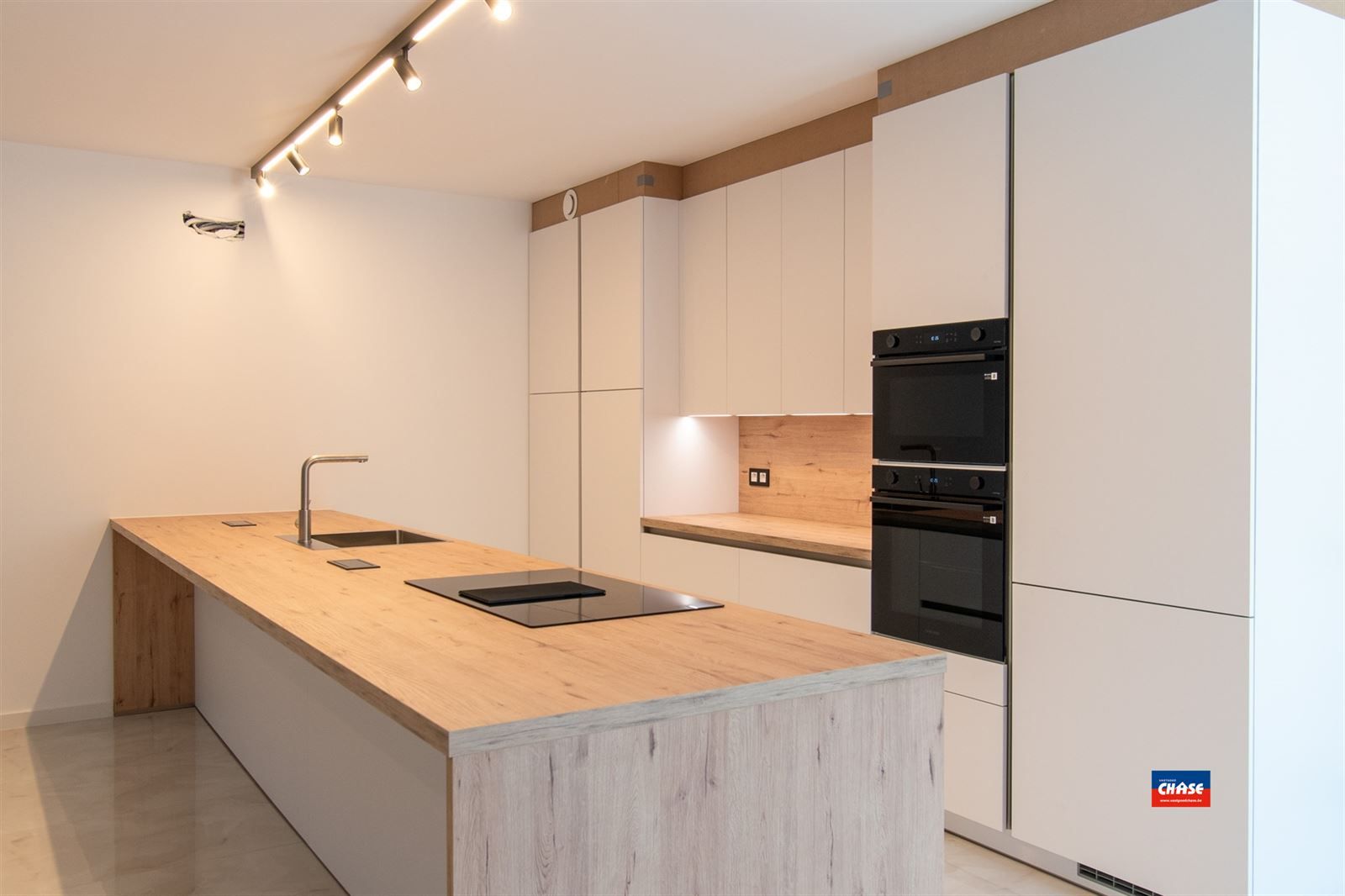 Nieuwbouwwoning met 4 slpks, 3 badk en tuin foto 5