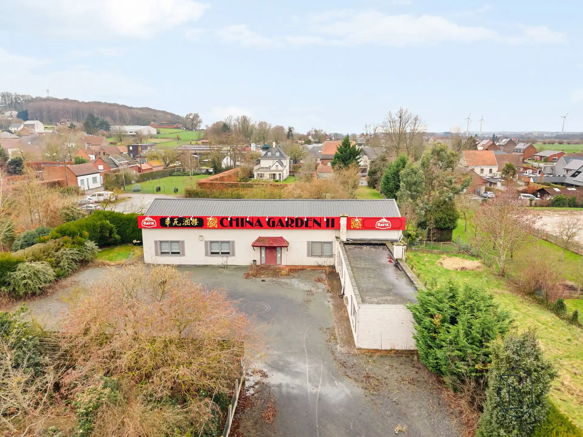 Mooi gelegen handelspand/projectgrond foto 5