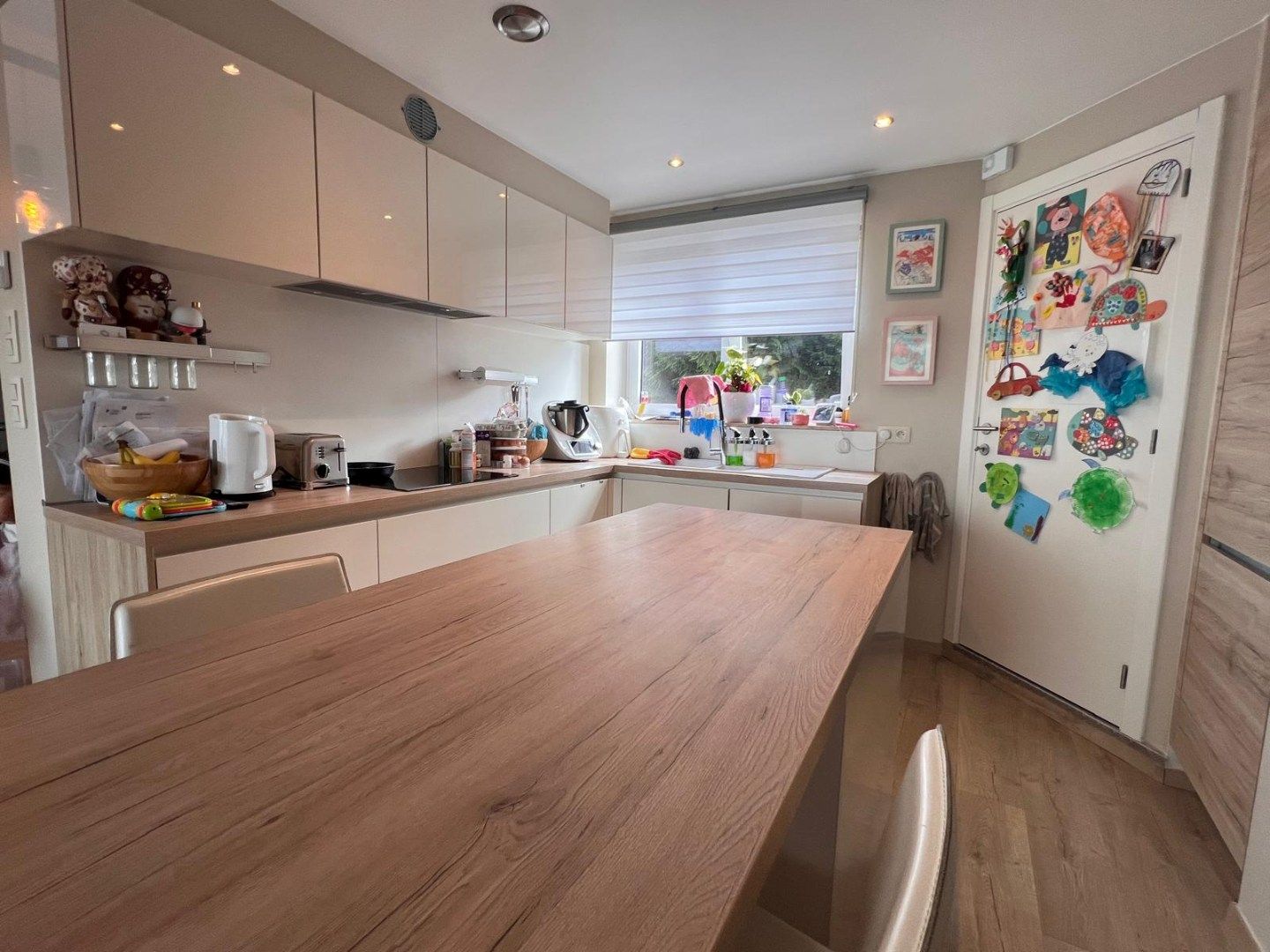 Zeer ruime duplex met 3 slaapkamers foto 4
