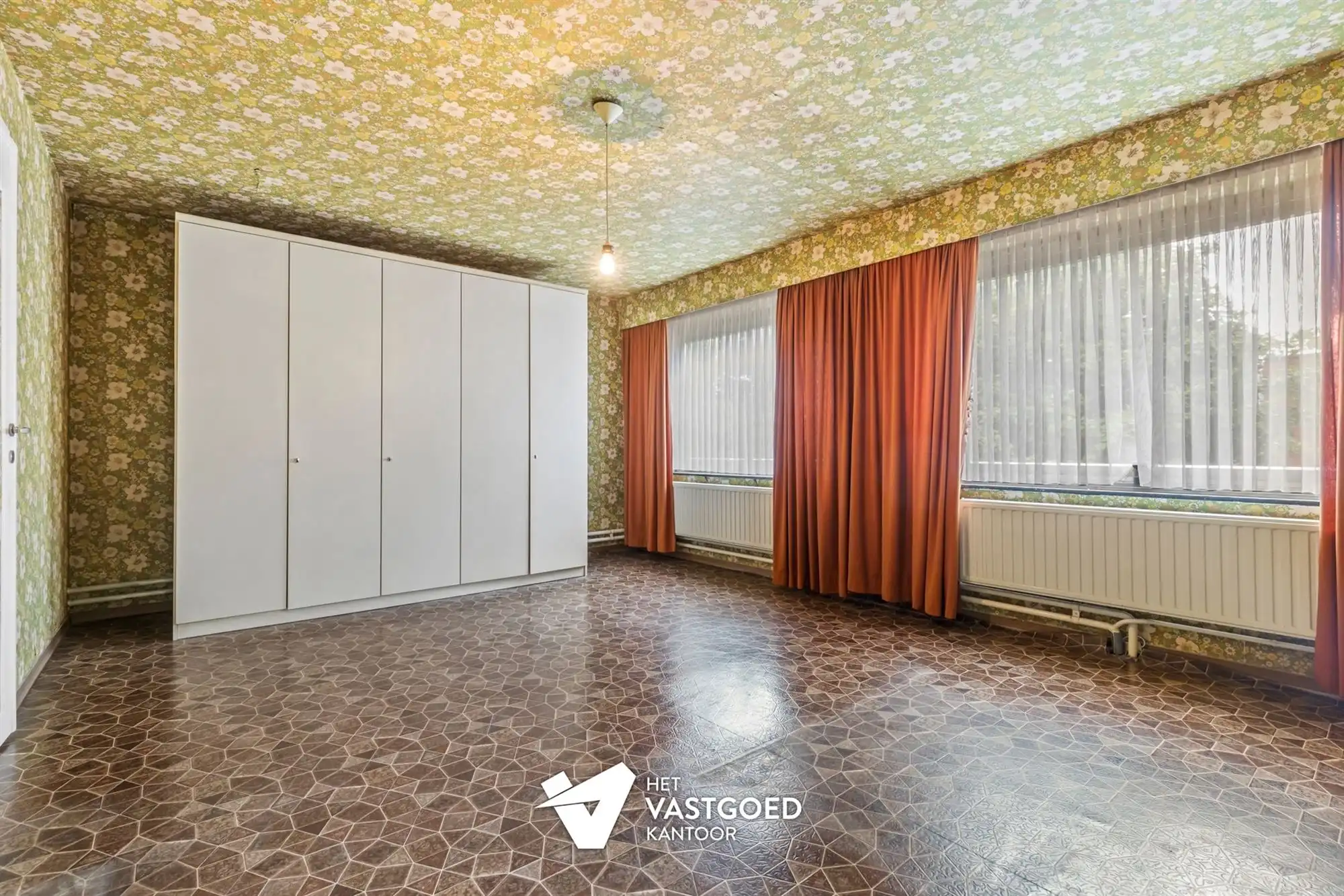 RUIME HOB WONING OP CENTRALE LIGGING VLAKBIJ ALLE WINKELS TE HEUSDEN-ZOLDER foto 8