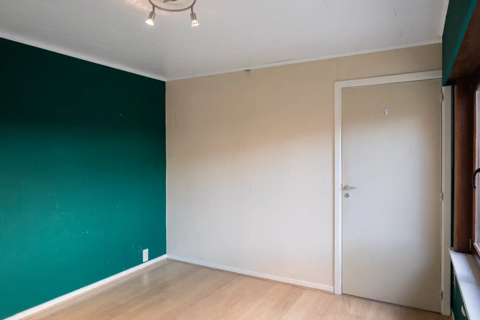 Woning ideaal voor starters of investeerders te Wachtebeke!  foto 13