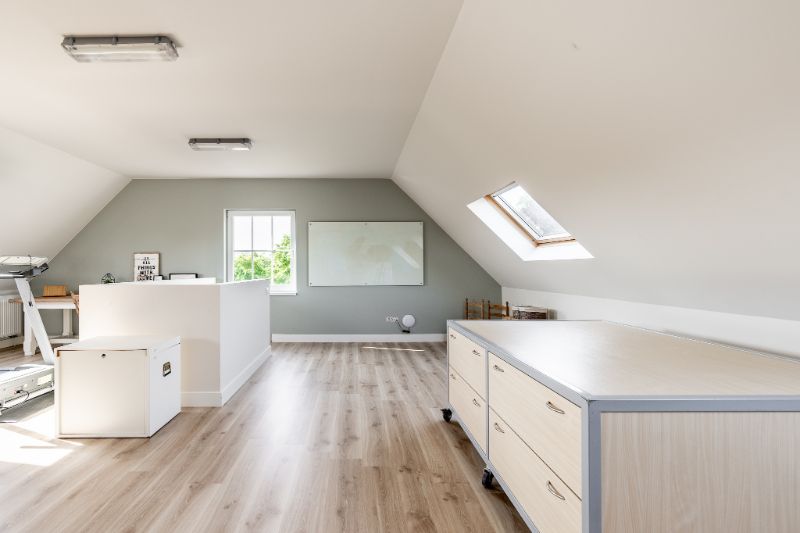 Charmante villa met zwembad, 5 slaapkamers in een rustige buurt! foto 18