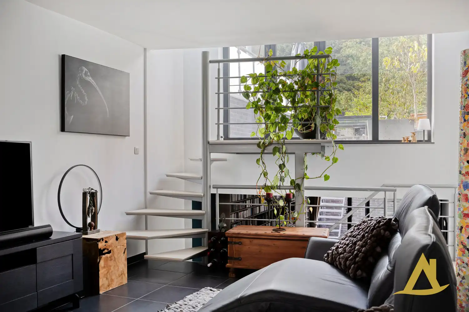 DESIGN STADSWONING MET 3 SLAAPKAMERS, TUIN EN JACUZZI IN HET HARTJE VAN DIEST foto 13