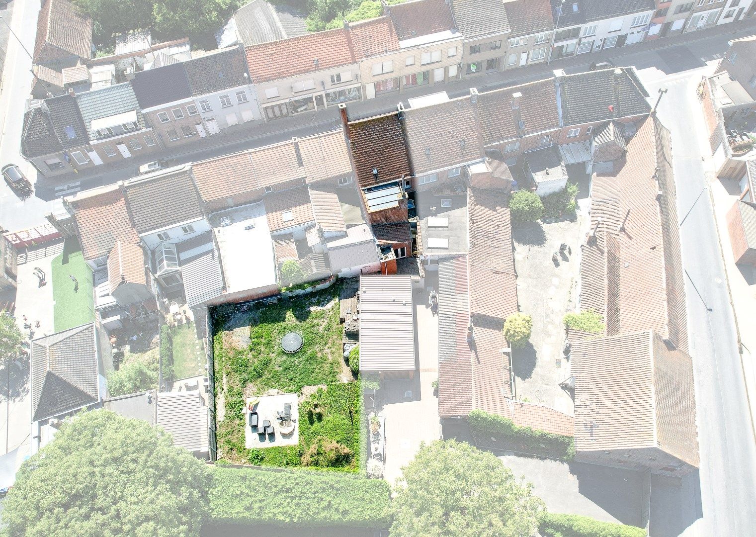 Instapklare rijwoning met 3 slaapkamers en tal van mogelijkheden. foto 18