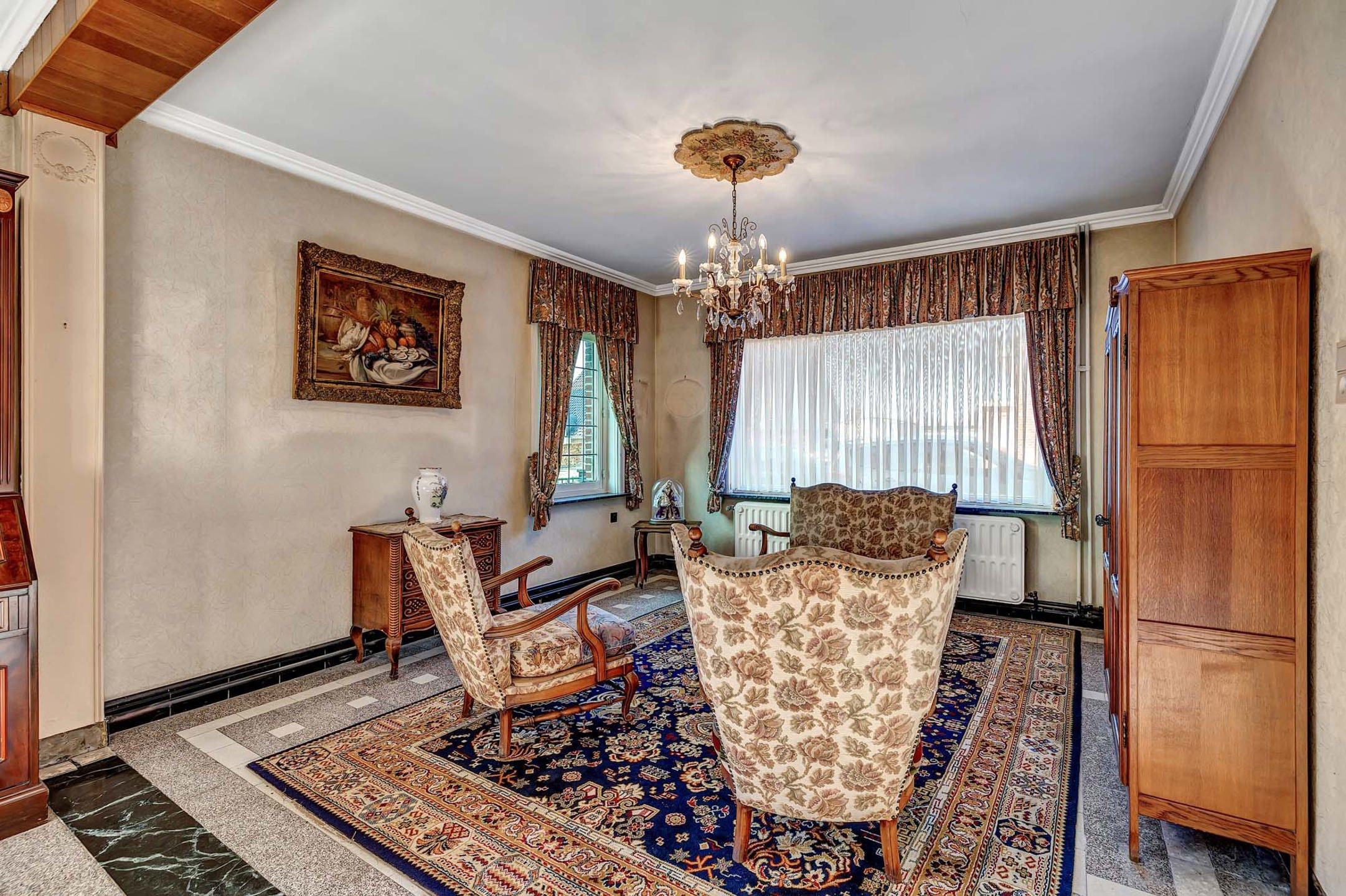 Woning met veel mogelijkheden in Aarsele foto 4