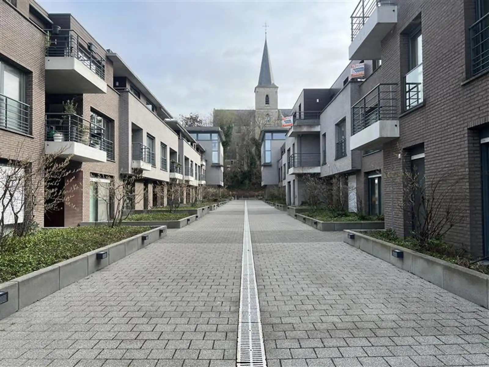 1-slaapkamer appartement te huur in doodlopende straat foto 19