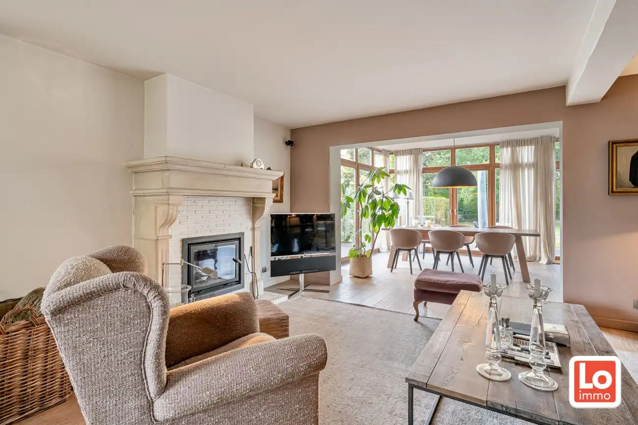 VERKOCHT! Charmante alleenstaande woning met inpandige garage en grote tuin op een rustige, groene locatie nabij het centrum van Beervelde! foto 7