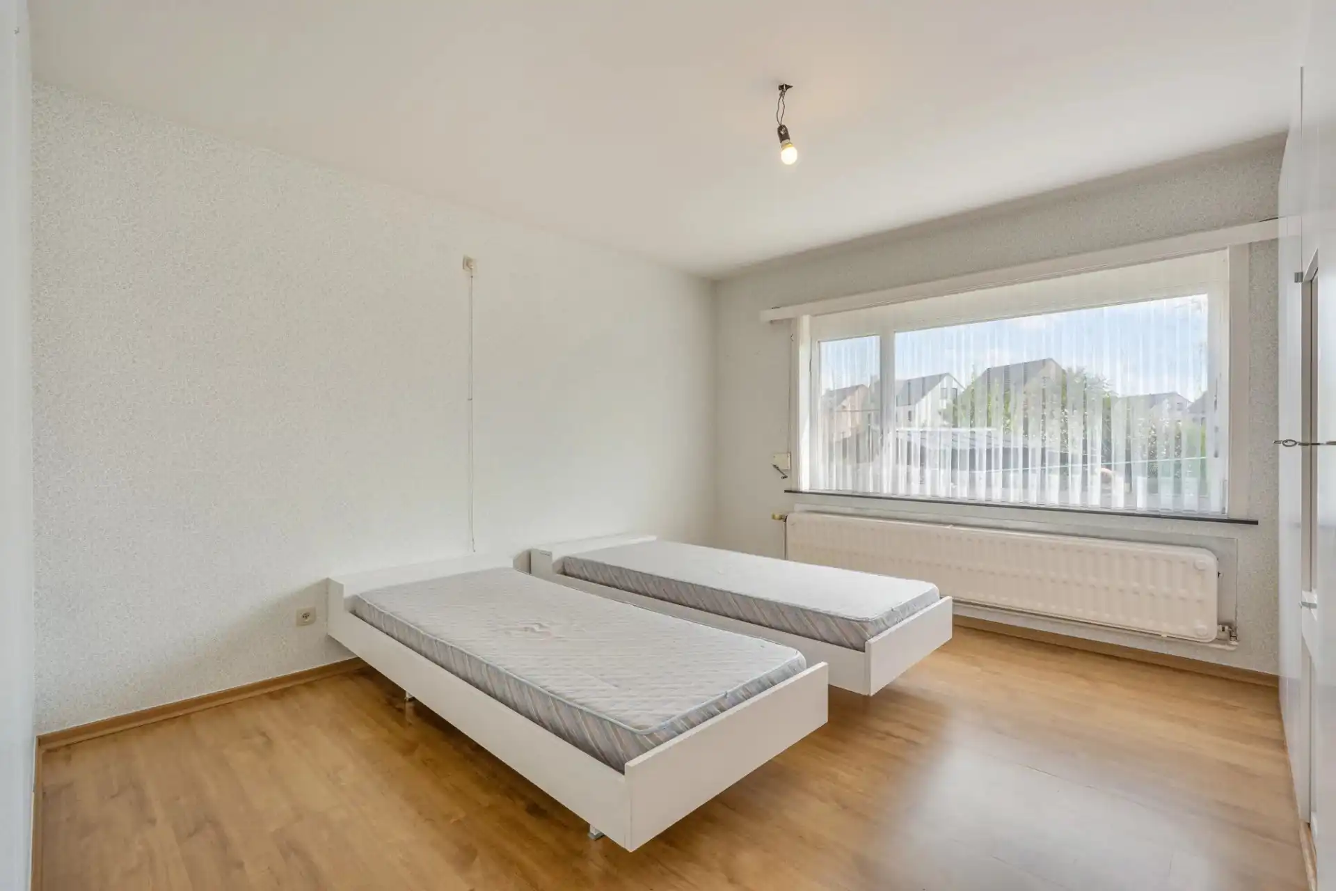 Ruime gezinswoning met 3 slaapkamers in Koersel (Stal) foto 8
