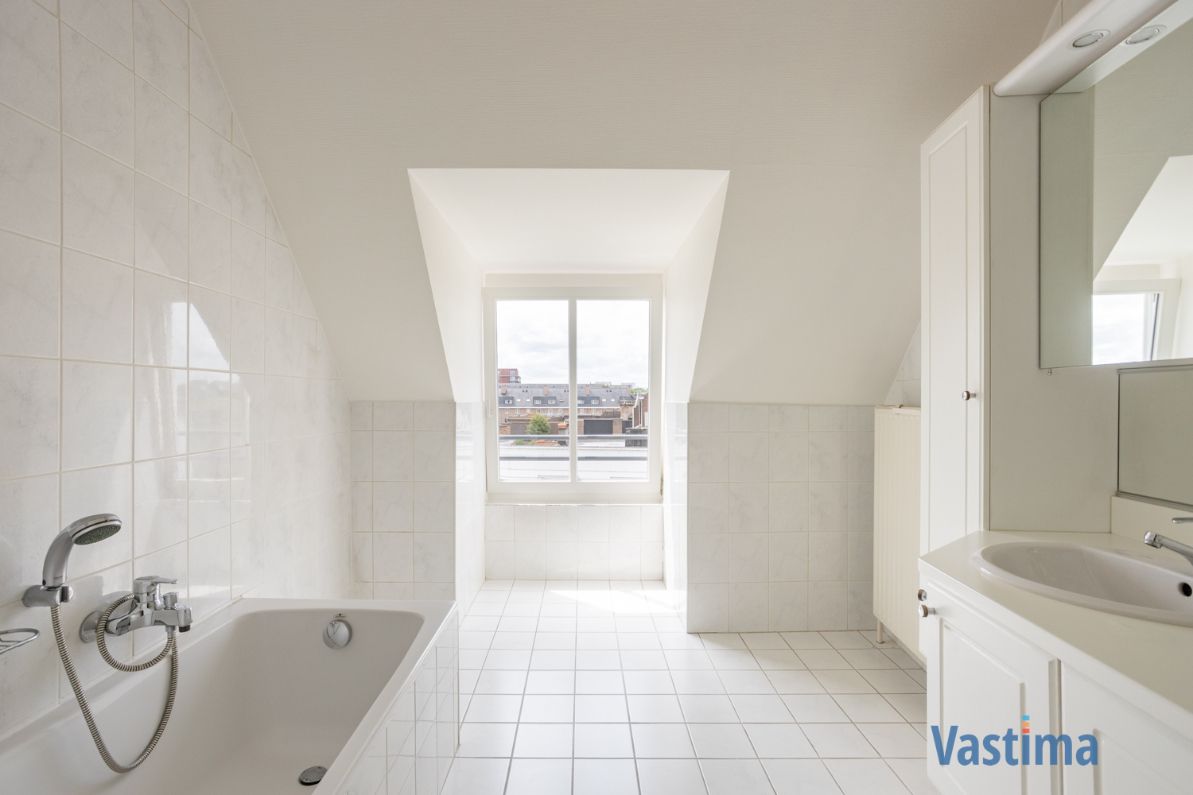 Penthouse met twee terrassen en panoramisch uitzicht over Aalst foto 20