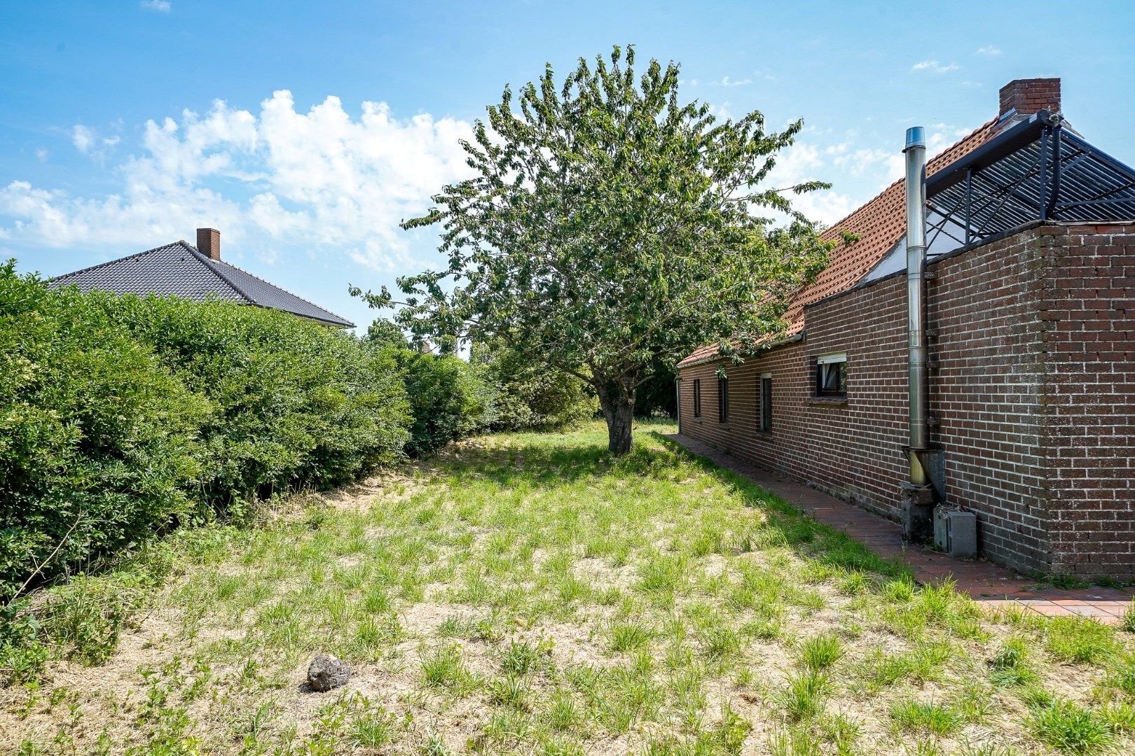 Landelijke vrijstaande woning op zongericht perceel foto 19