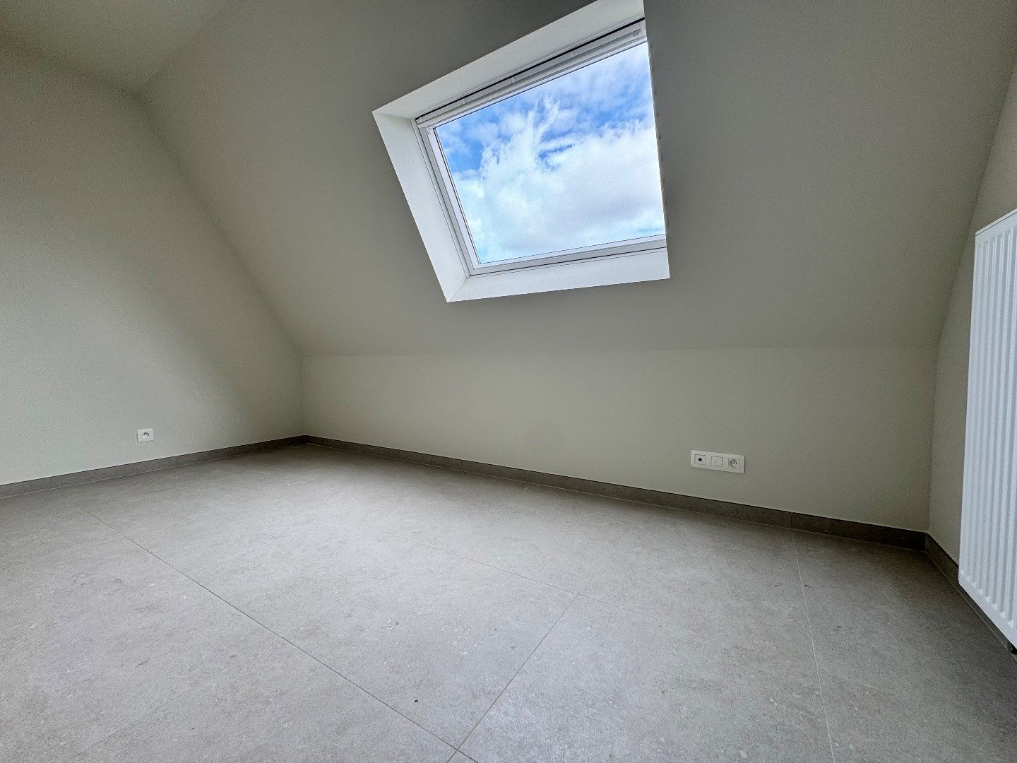 Uniek nieuwbouw appartement met 2 slaapkamers en veel zonlicht te Eernegem foto 12
