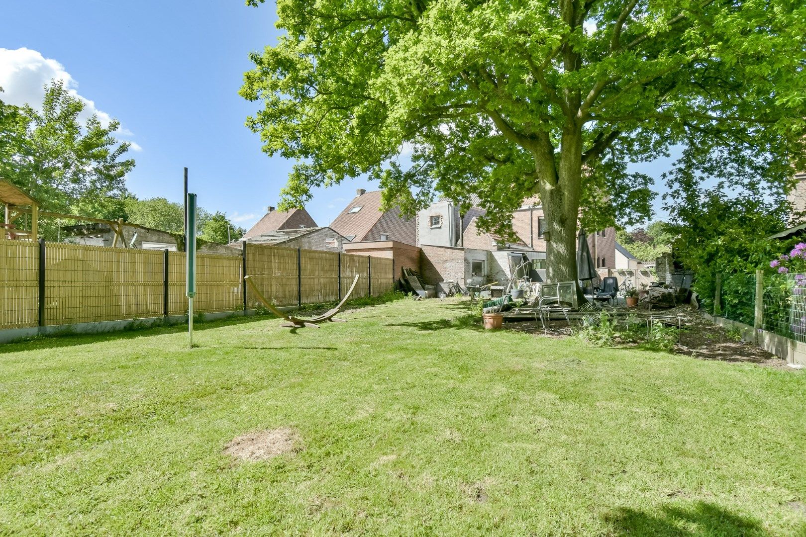 Een charmant te renoveren woning in het hartje van Wijnendale met landelijk uitzicht! foto 15