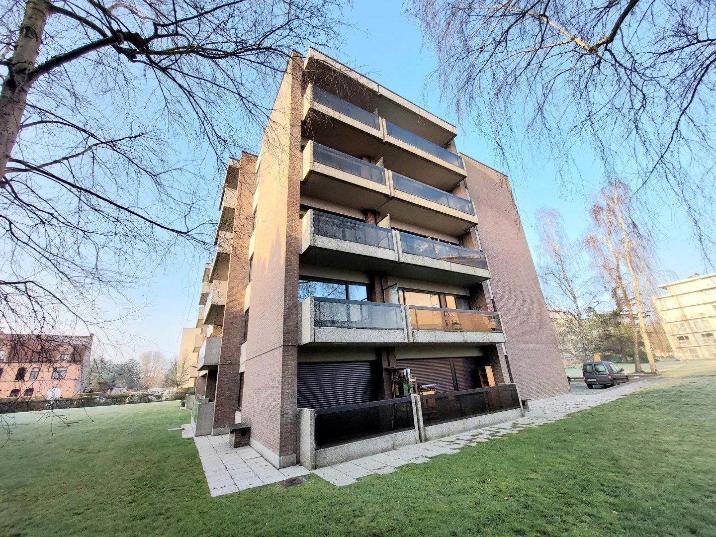 Instapklaar gelijkvloersappartement foto 12