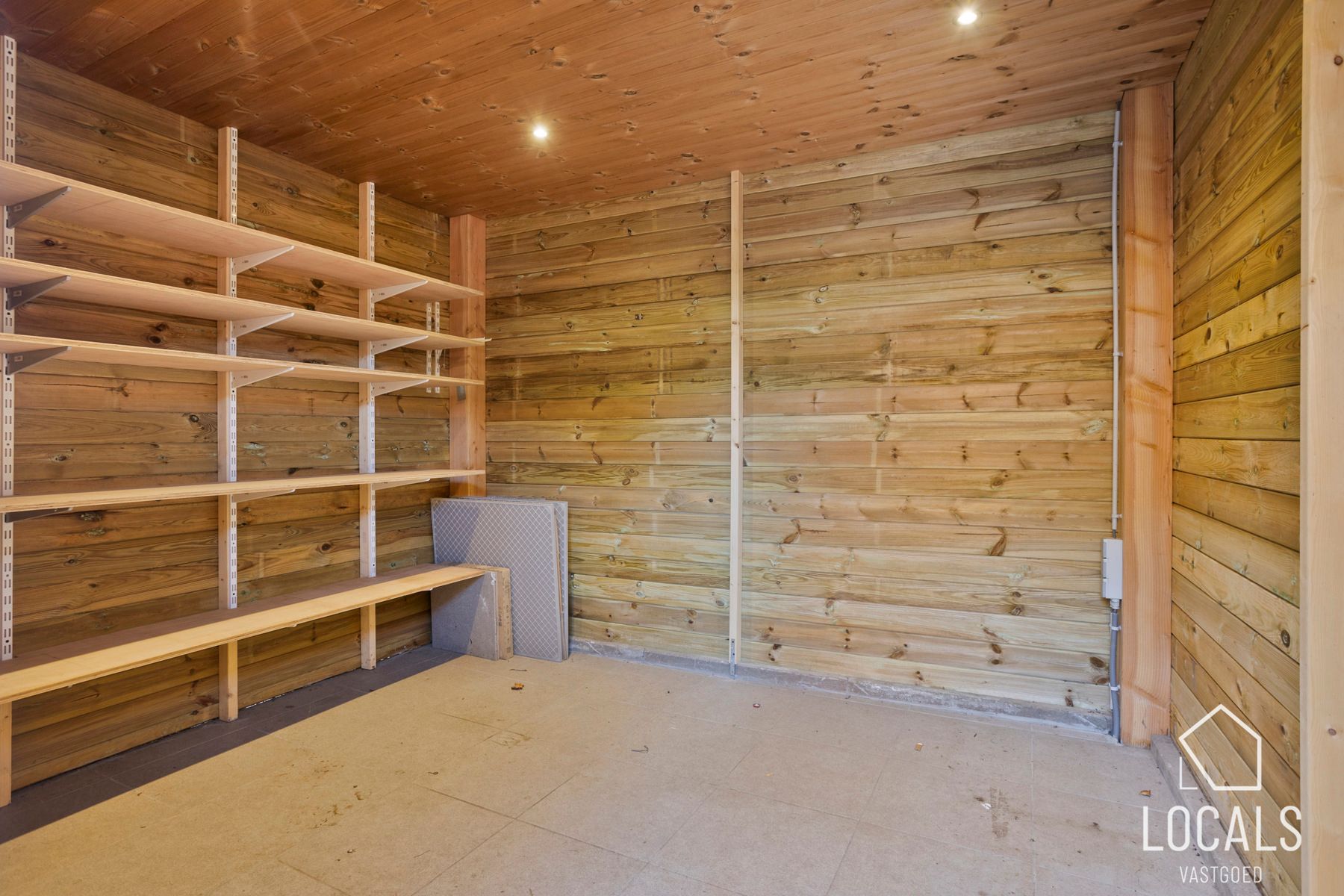 Volledig gerenoveerde halfopen bebouwing in Denderhoutem foto 19