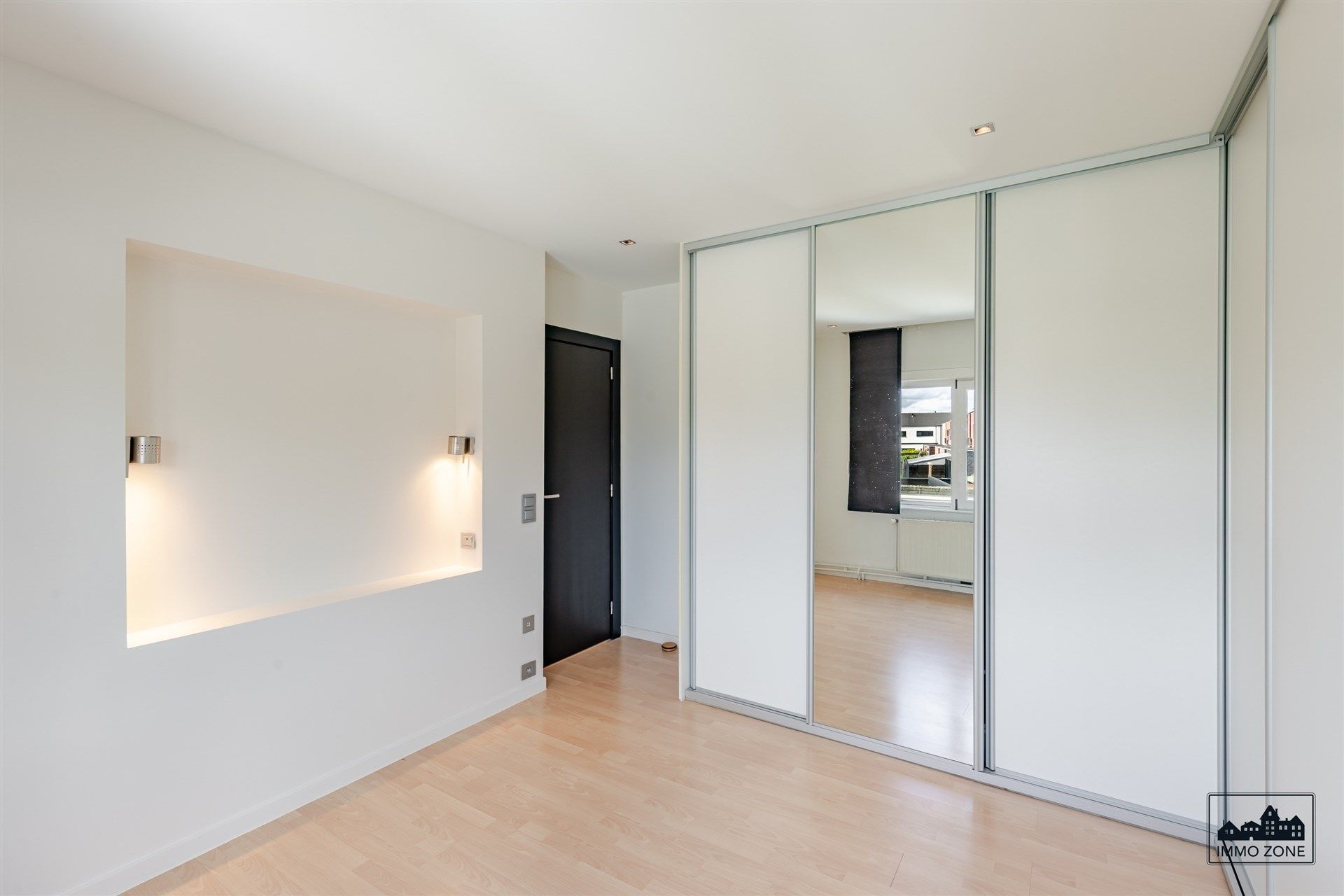 Instapklare woning met tuin in Dendermonde foto 9