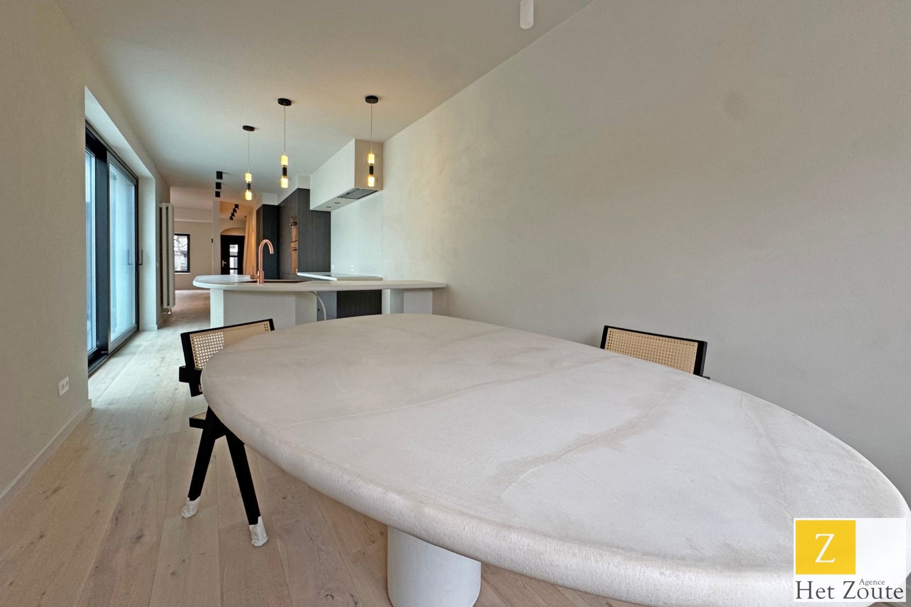Exclusieve woning in het hart van Heist foto 12