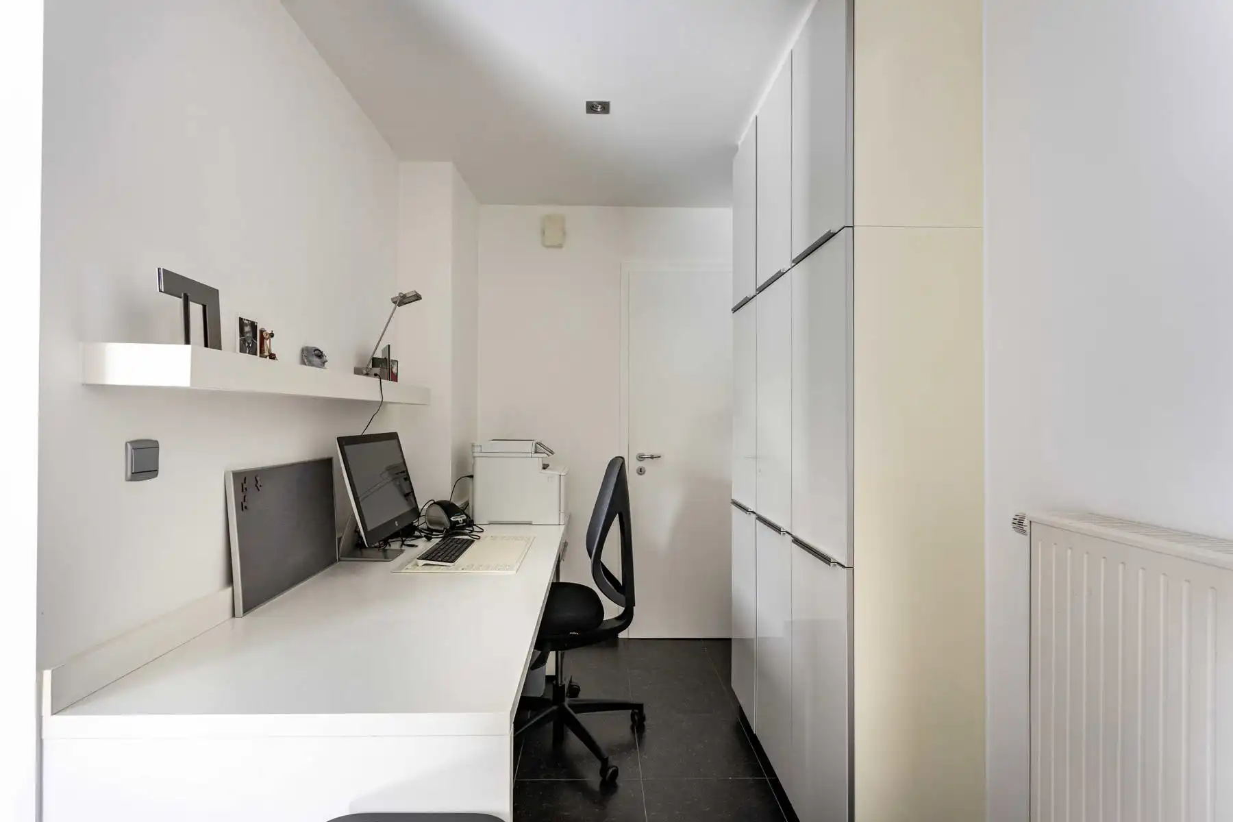 Prachtig onderhouden en instapklare woning vlakbij het centrum van Lede foto 13