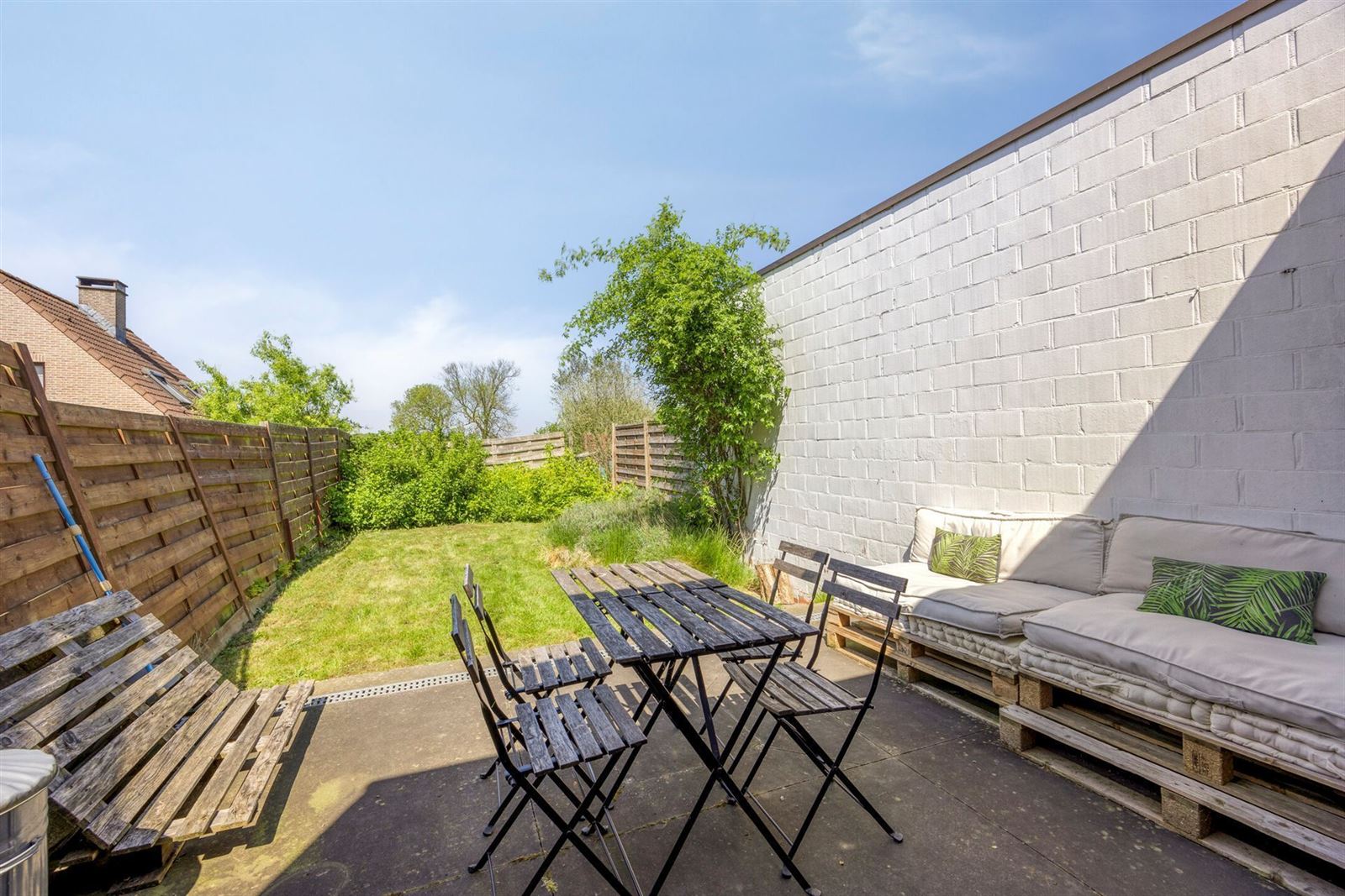 Woning met 2 slaapkamers, terras en tuin foto 19