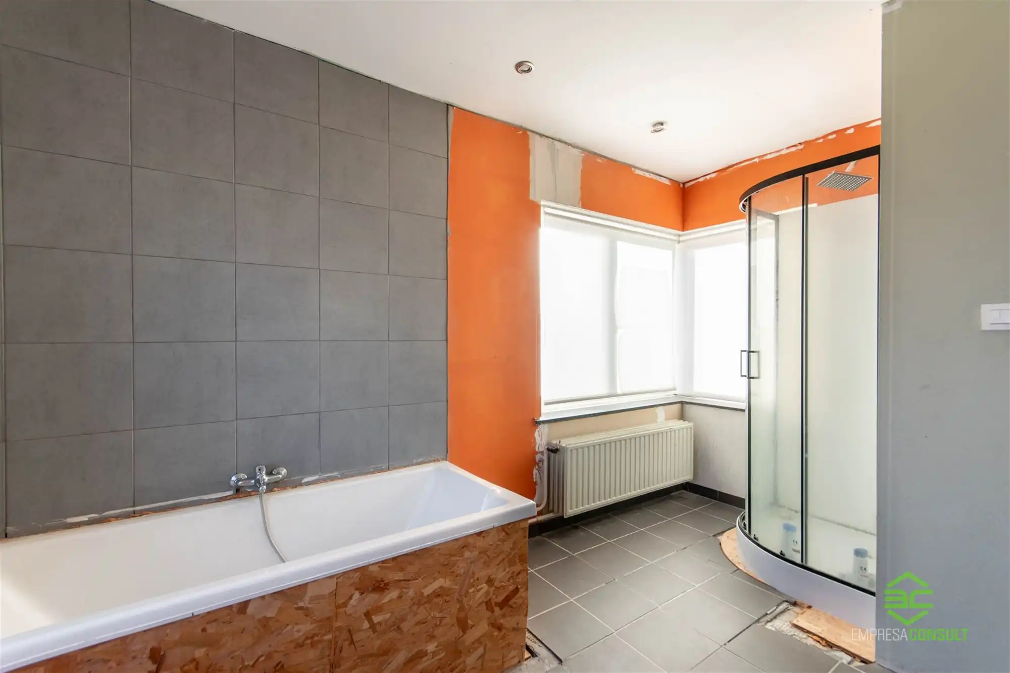 Op te frissen ruime gezinswoning in Kermt op 7a 54ca! foto 10