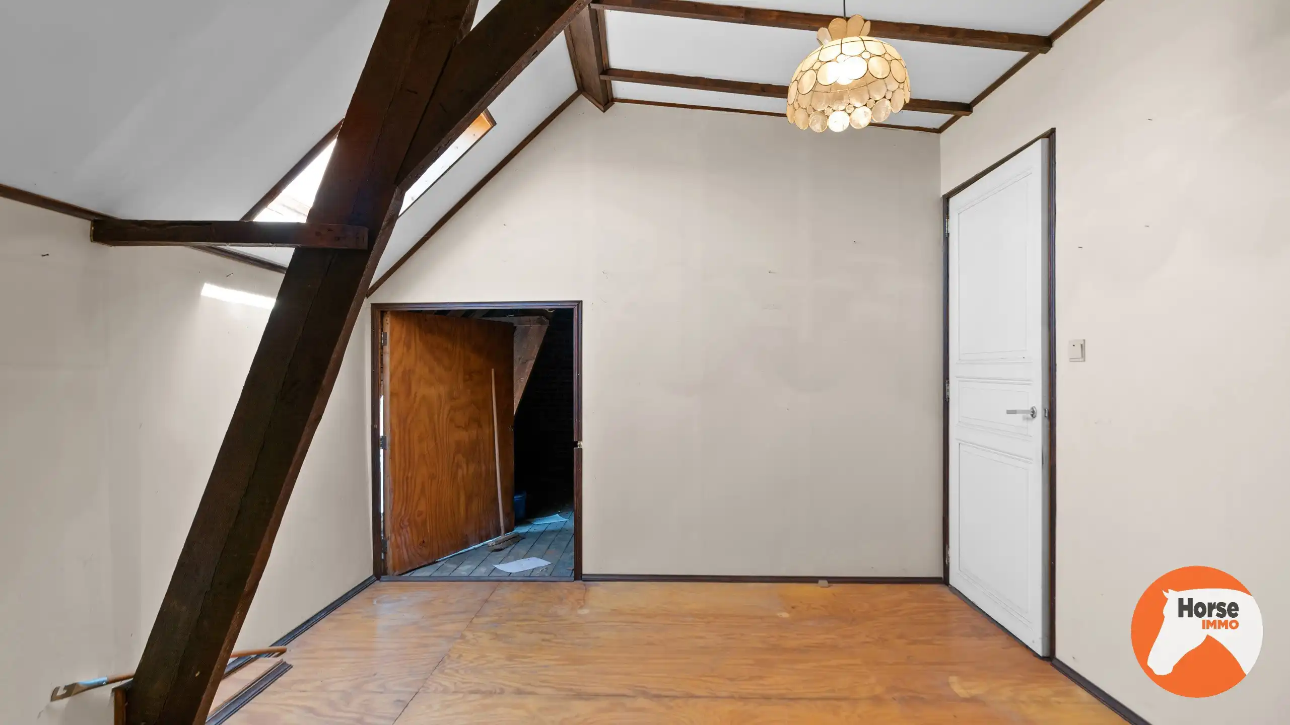 ZOTTEGEM - Te renoveren woning op ruim perceel van ca 45a foto 15