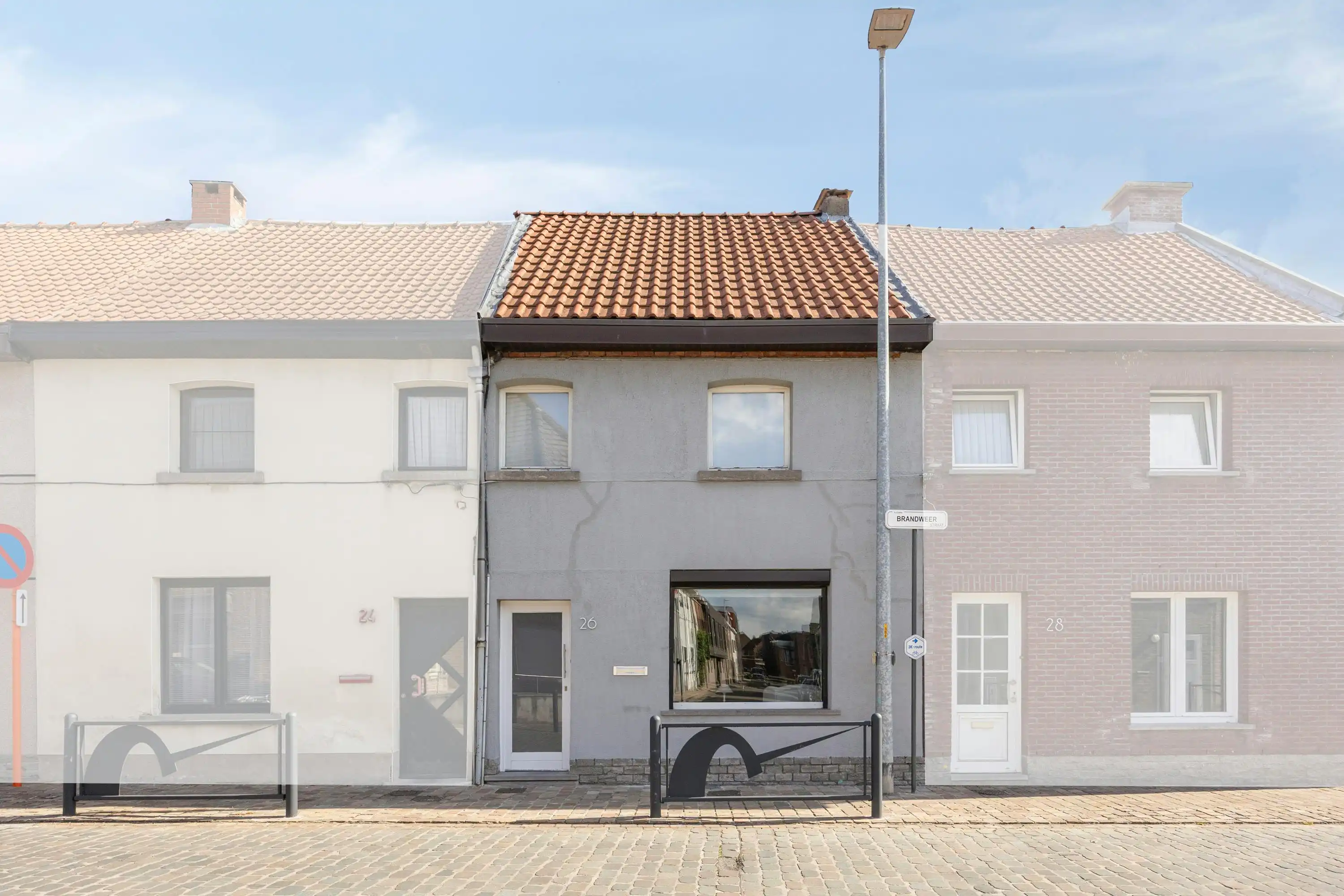 Gerenoveerd huis te koop in het centrum van Kruibeke foto 2