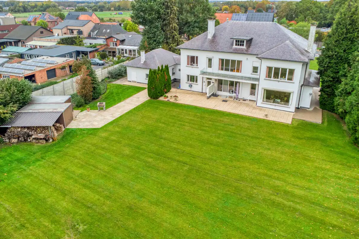 EXCLUSIEF VILLA-LANDHUIS OP 1HA09A87CA AAN STANDSRAND BILZEN. foto 43