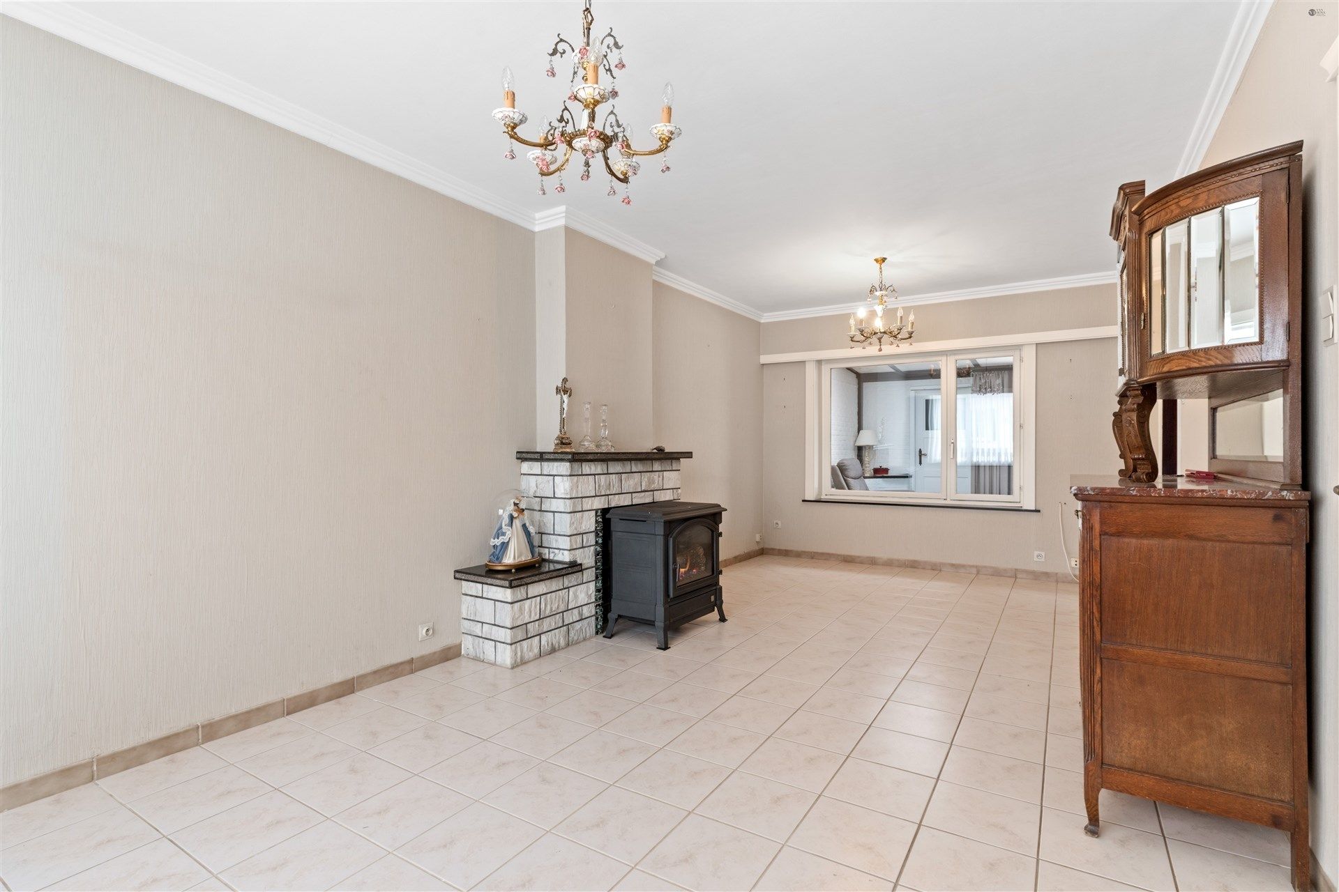 Te renoveren woning met garage in Kemzeke foto 6