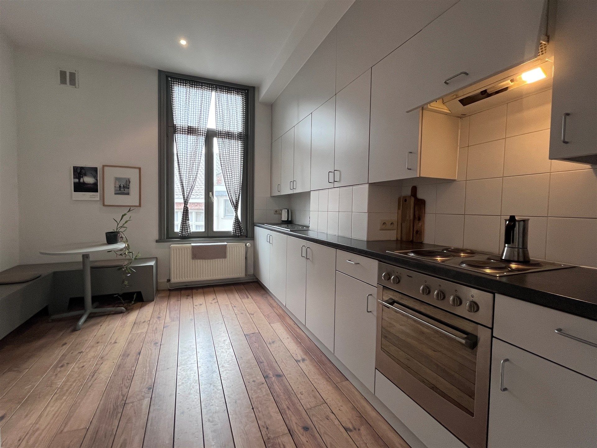 Instapklaar duplex appartement op het bruisende Zuid! foto 4