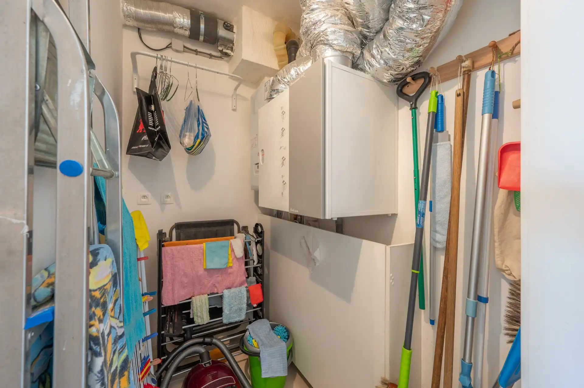 Gemeubeld: prachtig recent appartement met frontaal zeezicht aan de Zeedijk! foto 11