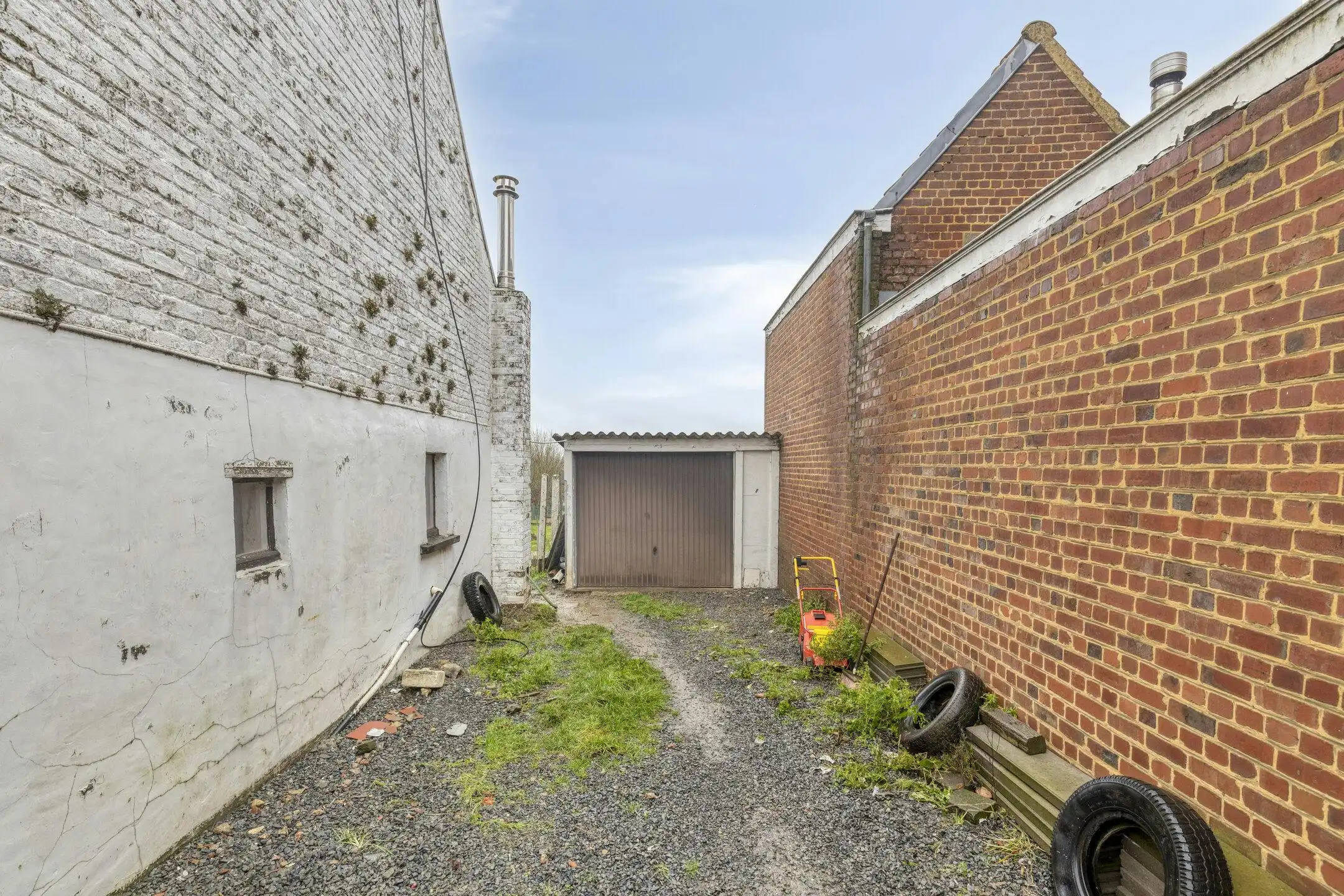 Woning met veel potentieel en ruime tuin in Brakel foto 15