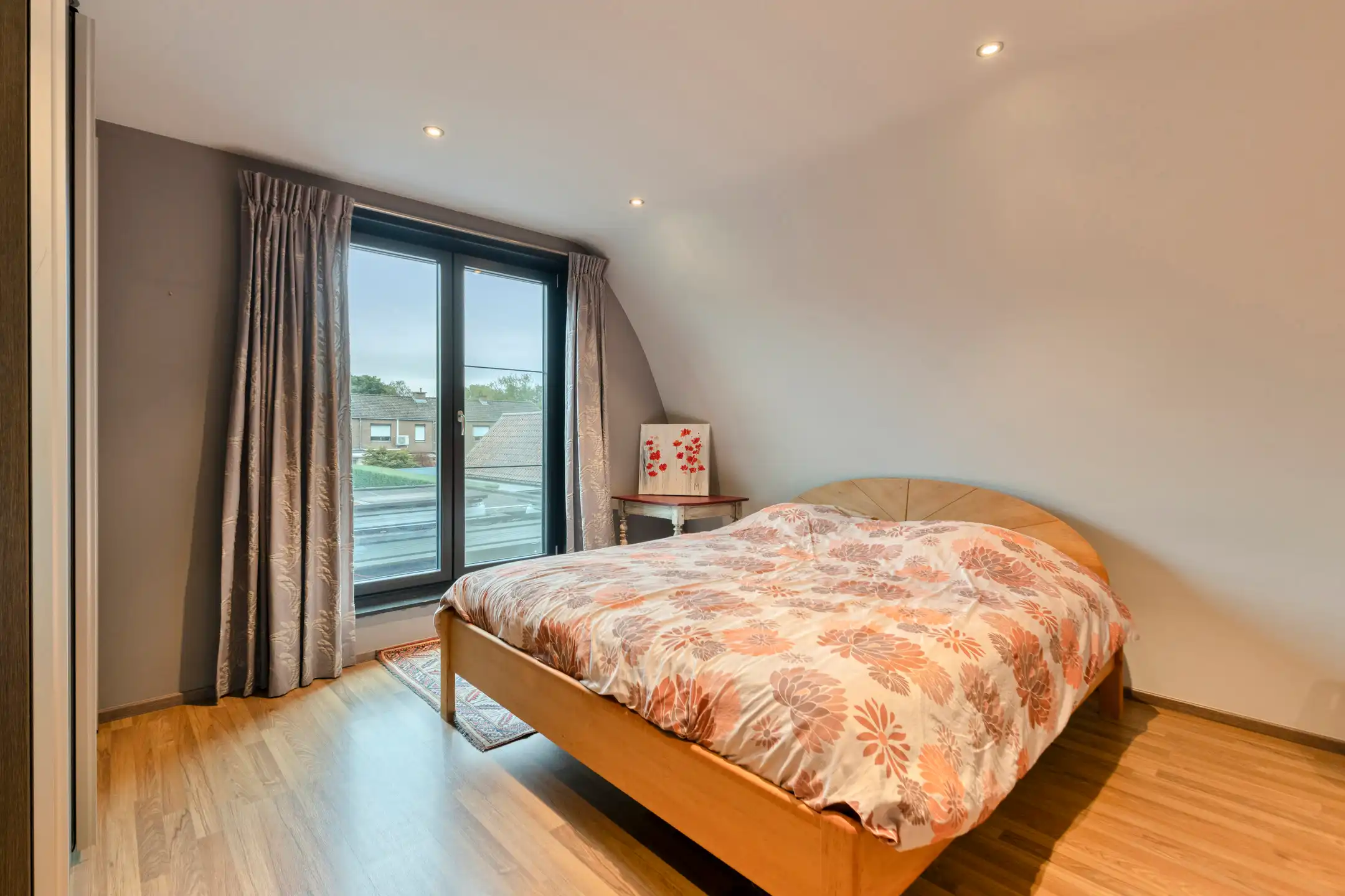 Perfect instapklare woning met aparte handelsruimte foto 21