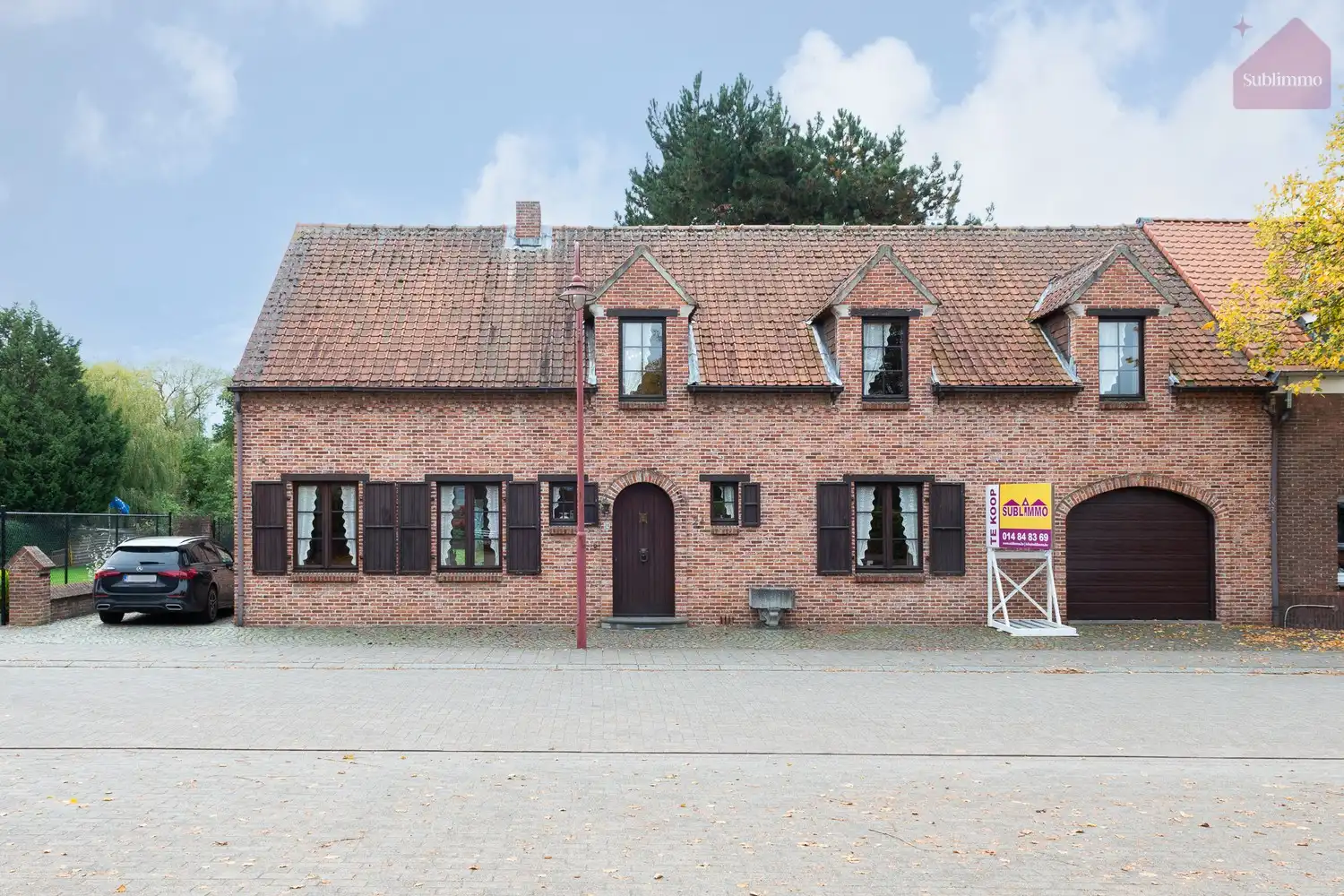 Ruime woning met 6 slaapkamers en grote tuin op 21a 73ca foto 2