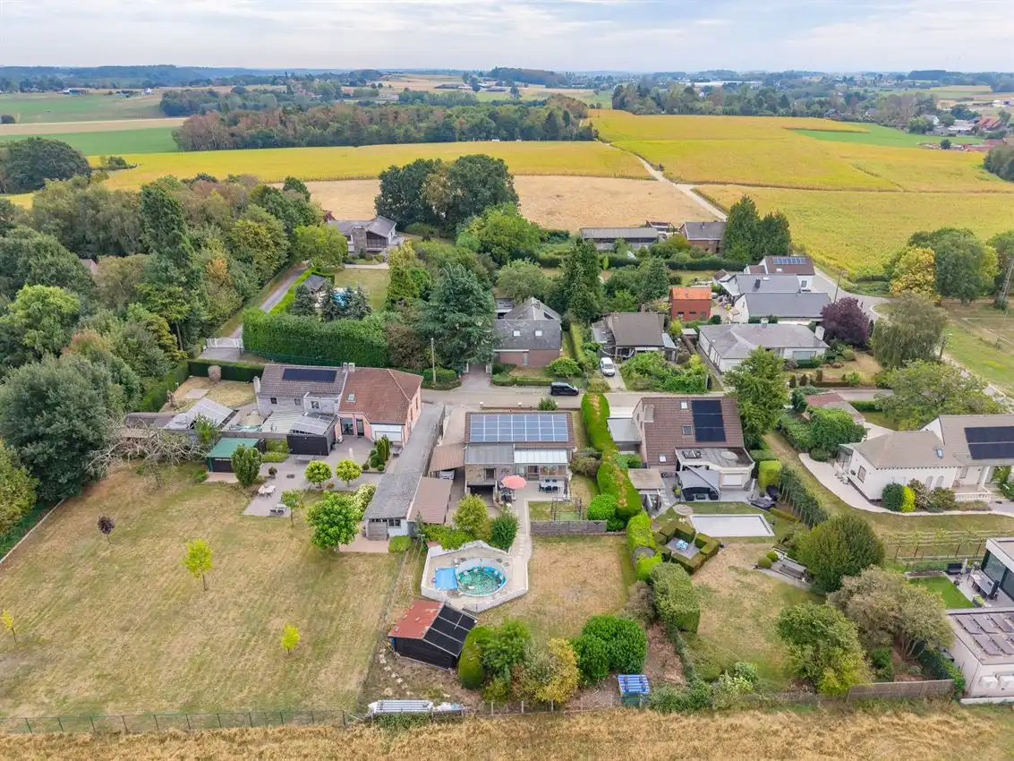 Toplocatie, alles gelijkvloers, nabij centrum, basiliek en omliggend natuurschoon foto 3