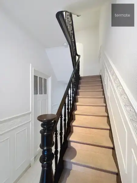 Ruime rijwoning foto 9