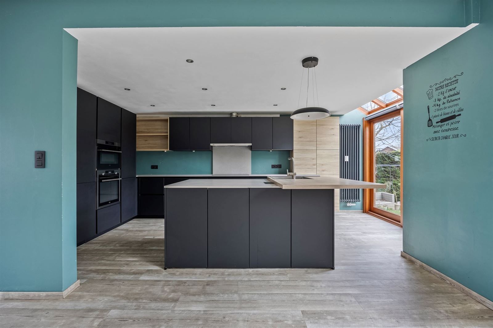 Ruime vrijstaande woning met veel mogelijkheden foto 11